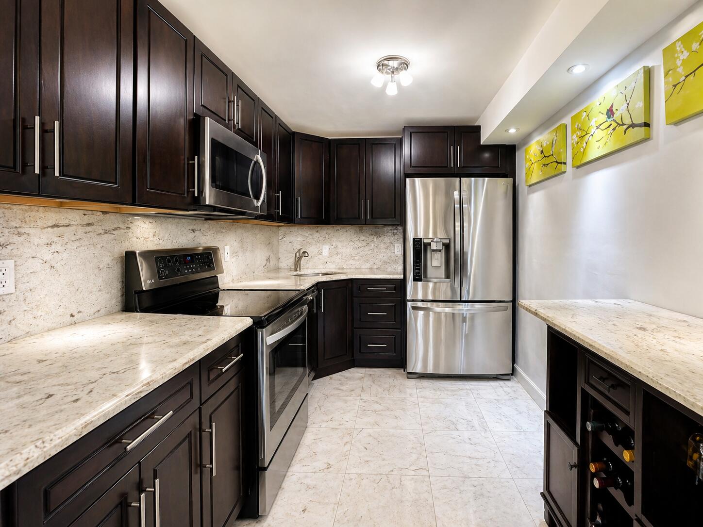 7000 NW 17th #203