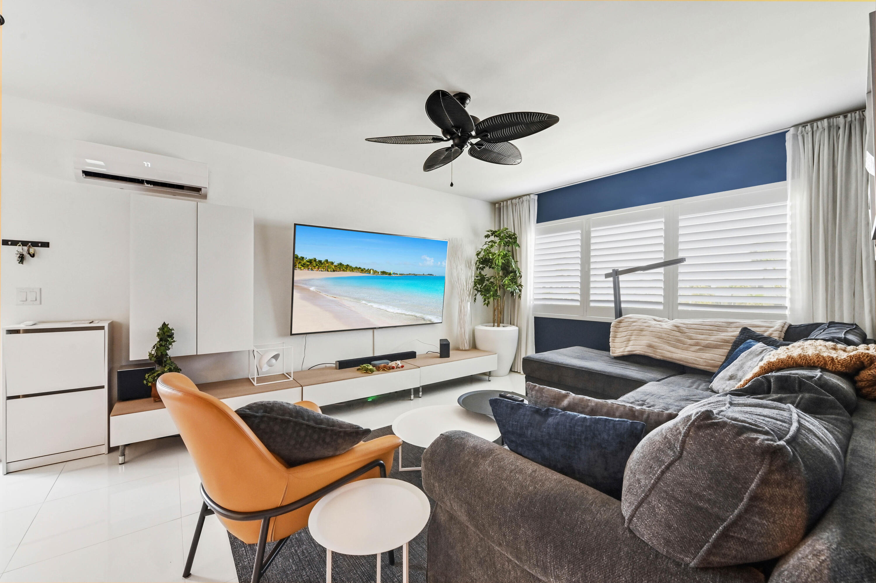 900 Atlantic Shores #202 Hallandale Beach, FL 33009