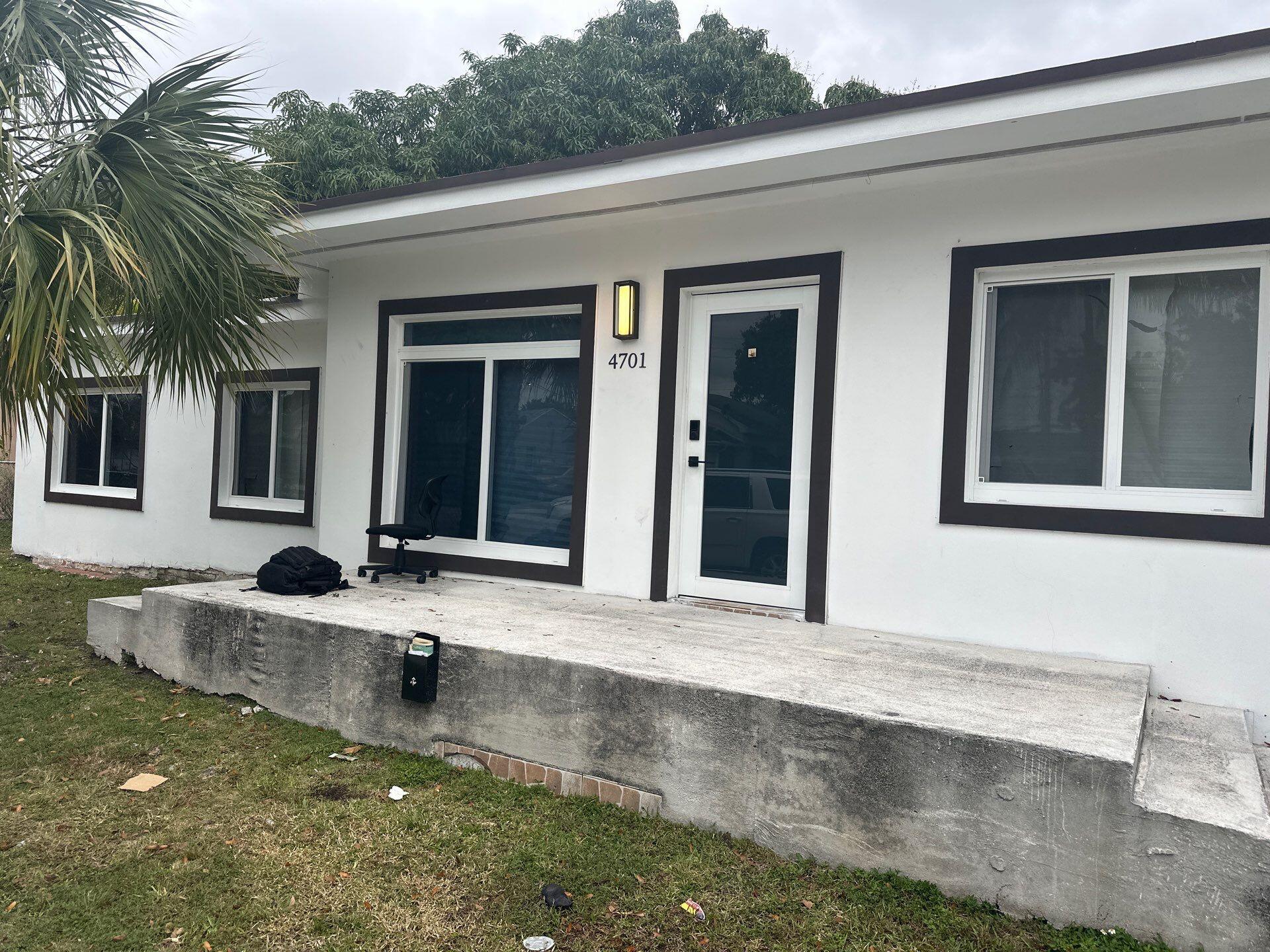 4701 SW 7th Miami, FL 33134