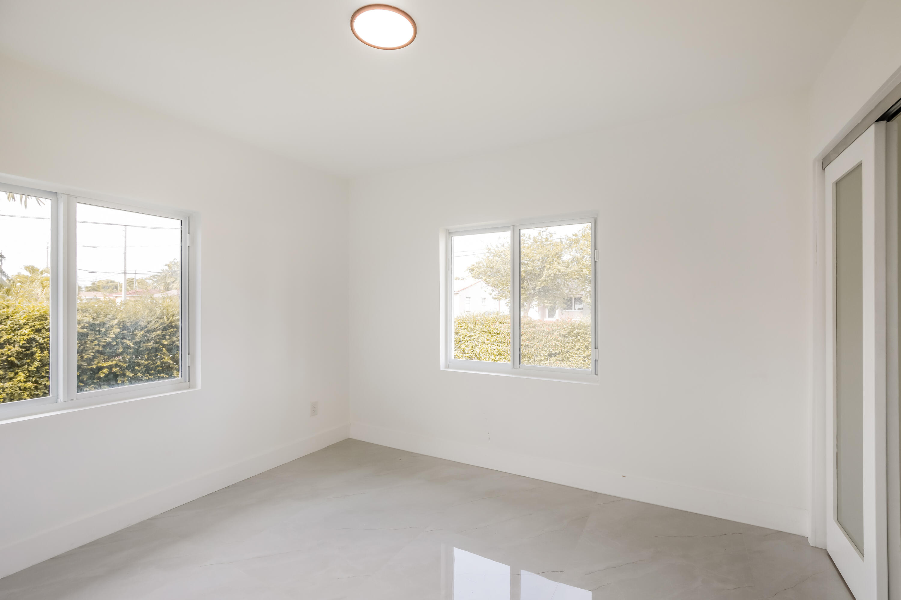 4701 SW 7th Miami, FL 33134