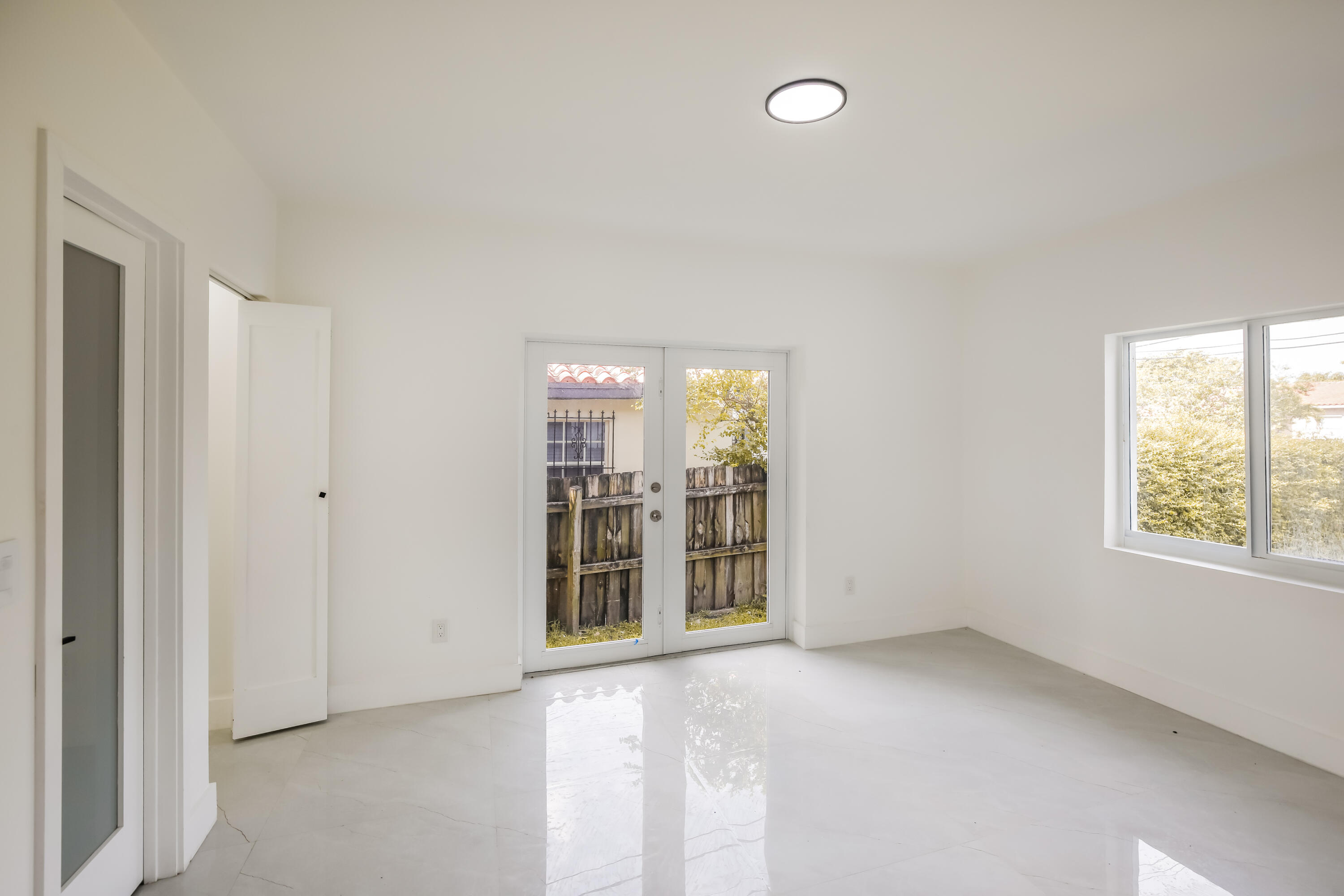4701 SW 7th Miami, FL 33134