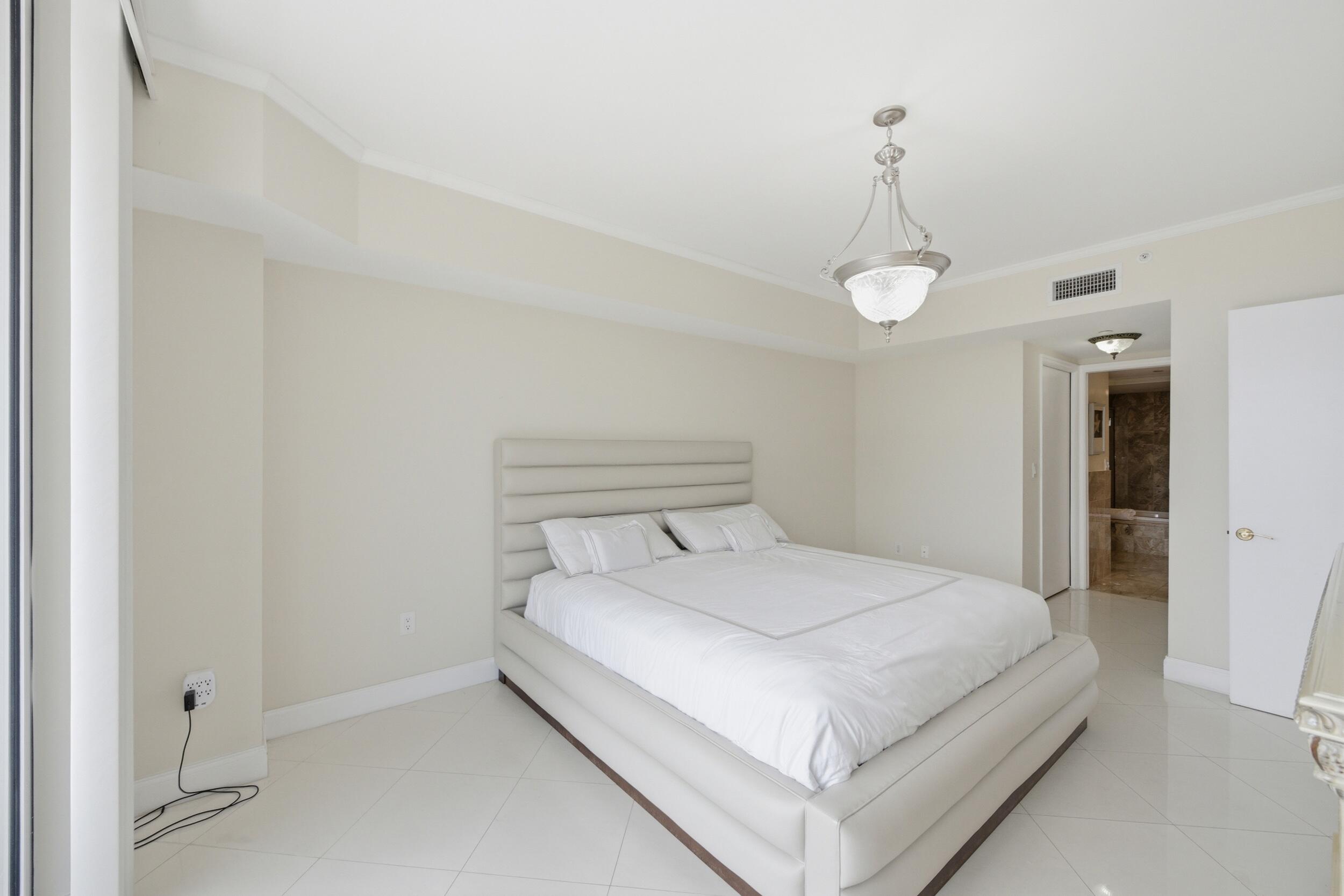 9595 Collins #N3-f Surfside, FL 33154