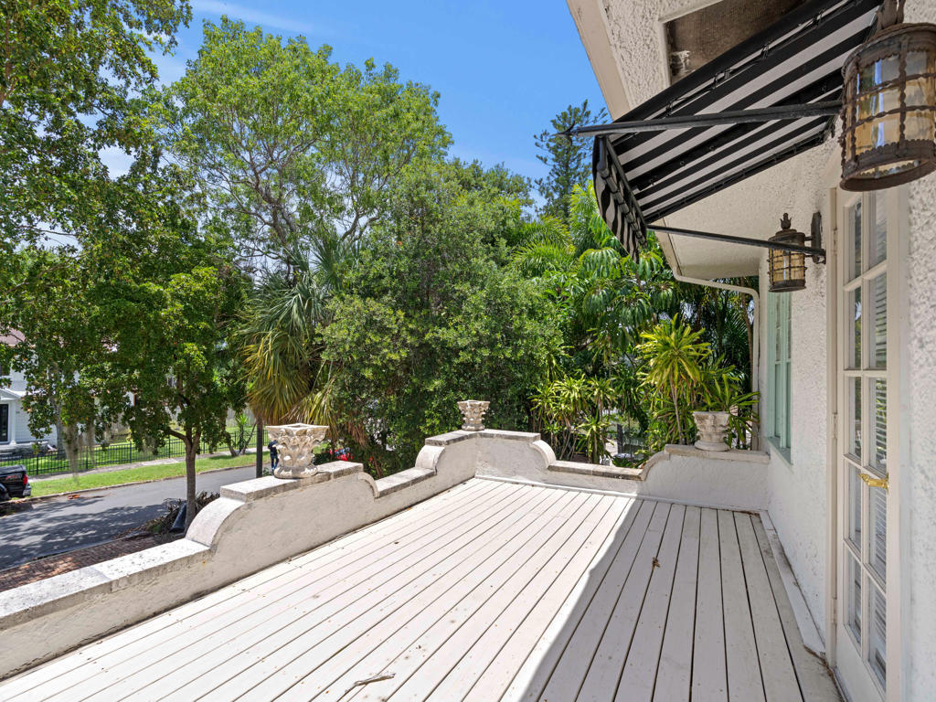 333 Marlborough West Palm Beach, FL 33405