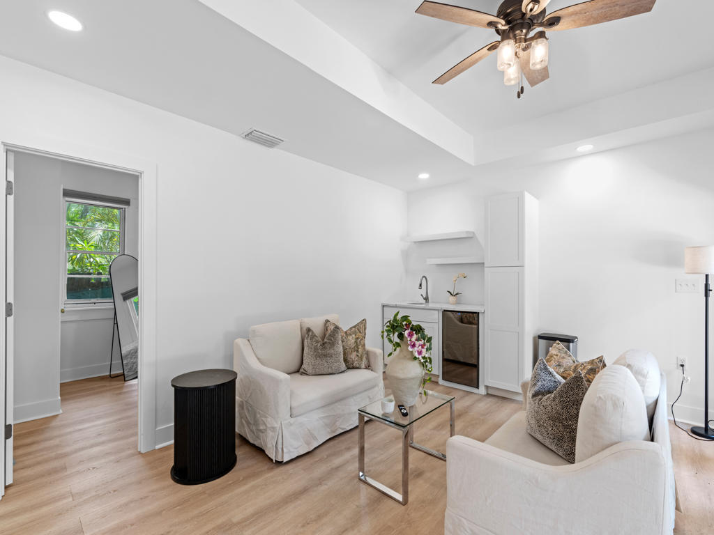 333 Marlborough West Palm Beach, FL 33405