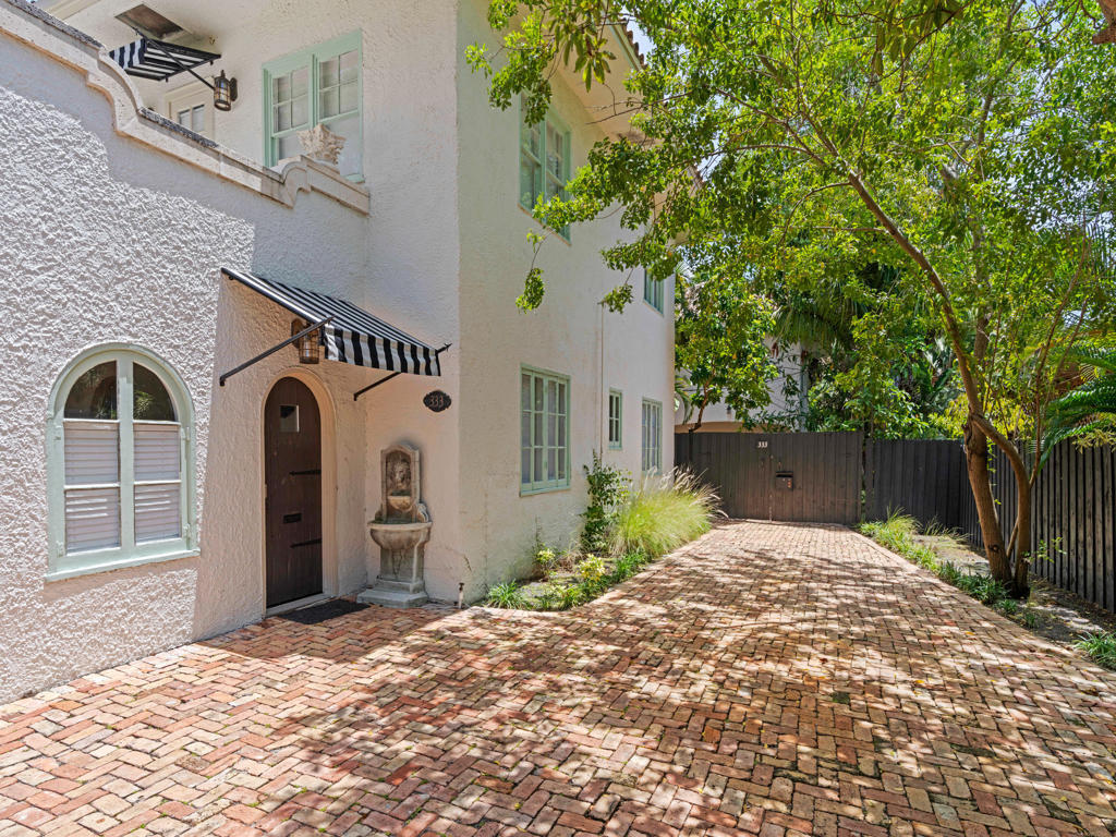 333 Marlborough West Palm Beach, FL 33405