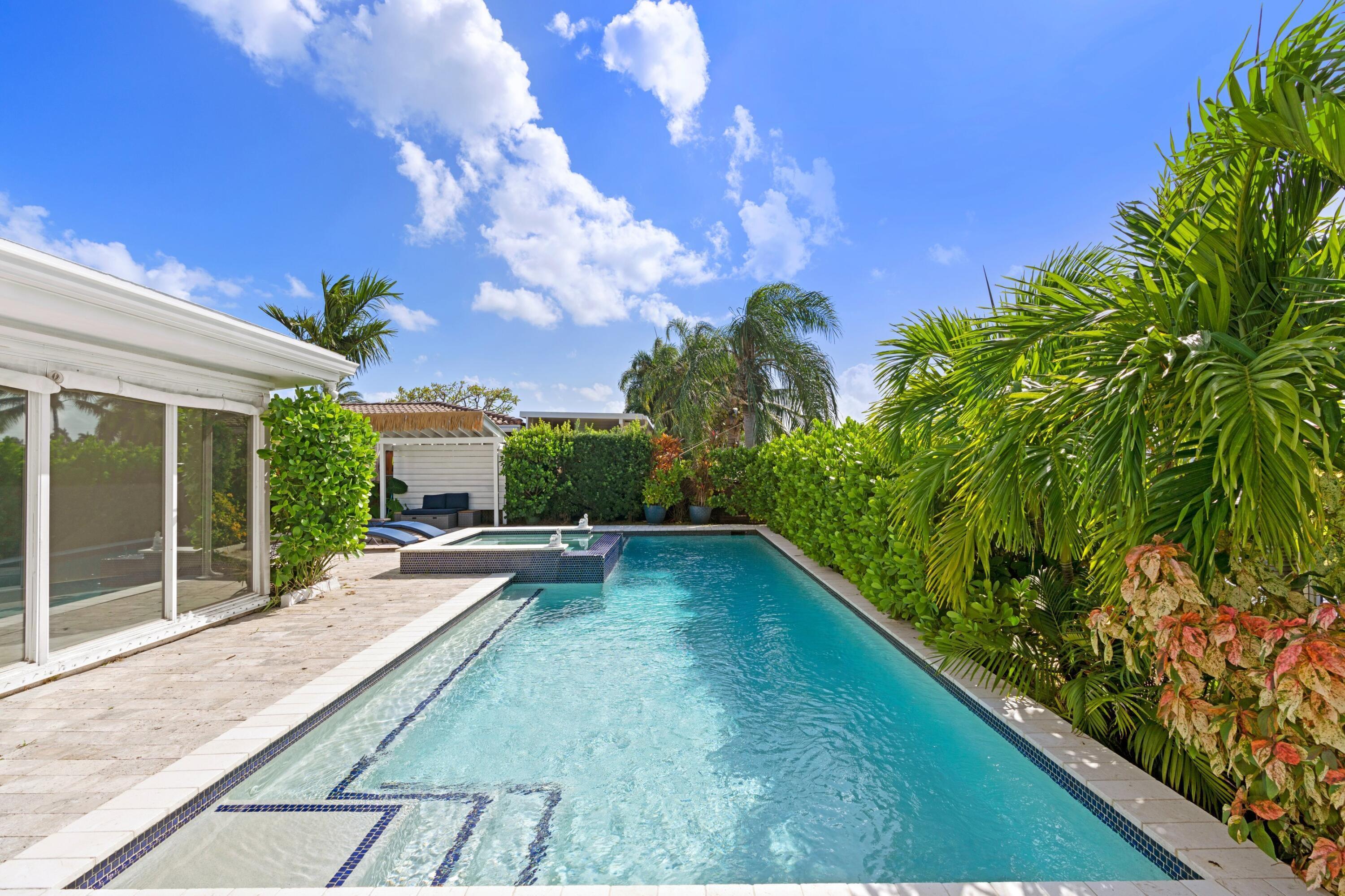 391 SE 7th Pompano Beach, FL 33060
