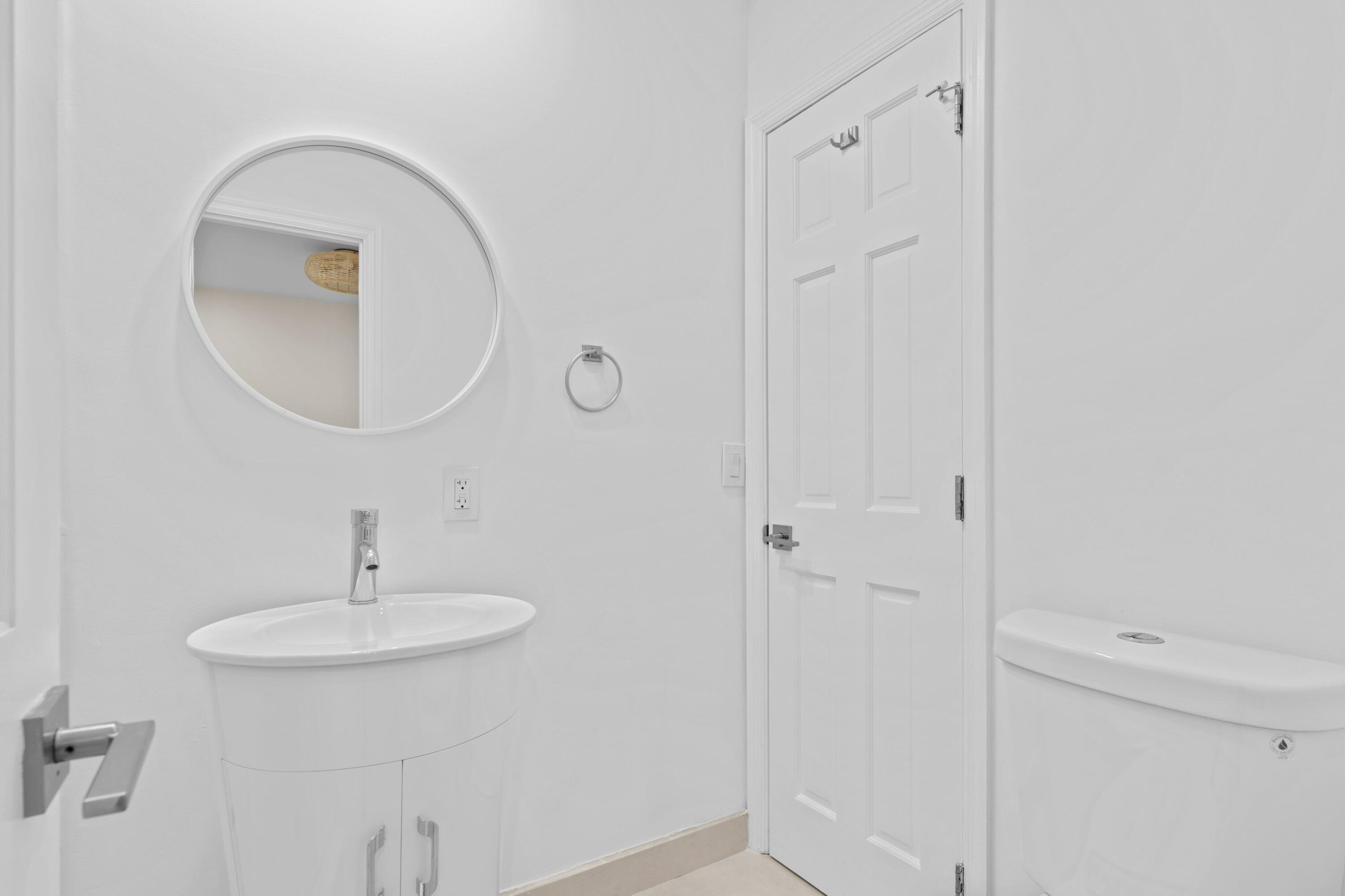 391 SE 7th Pompano Beach, FL 33060