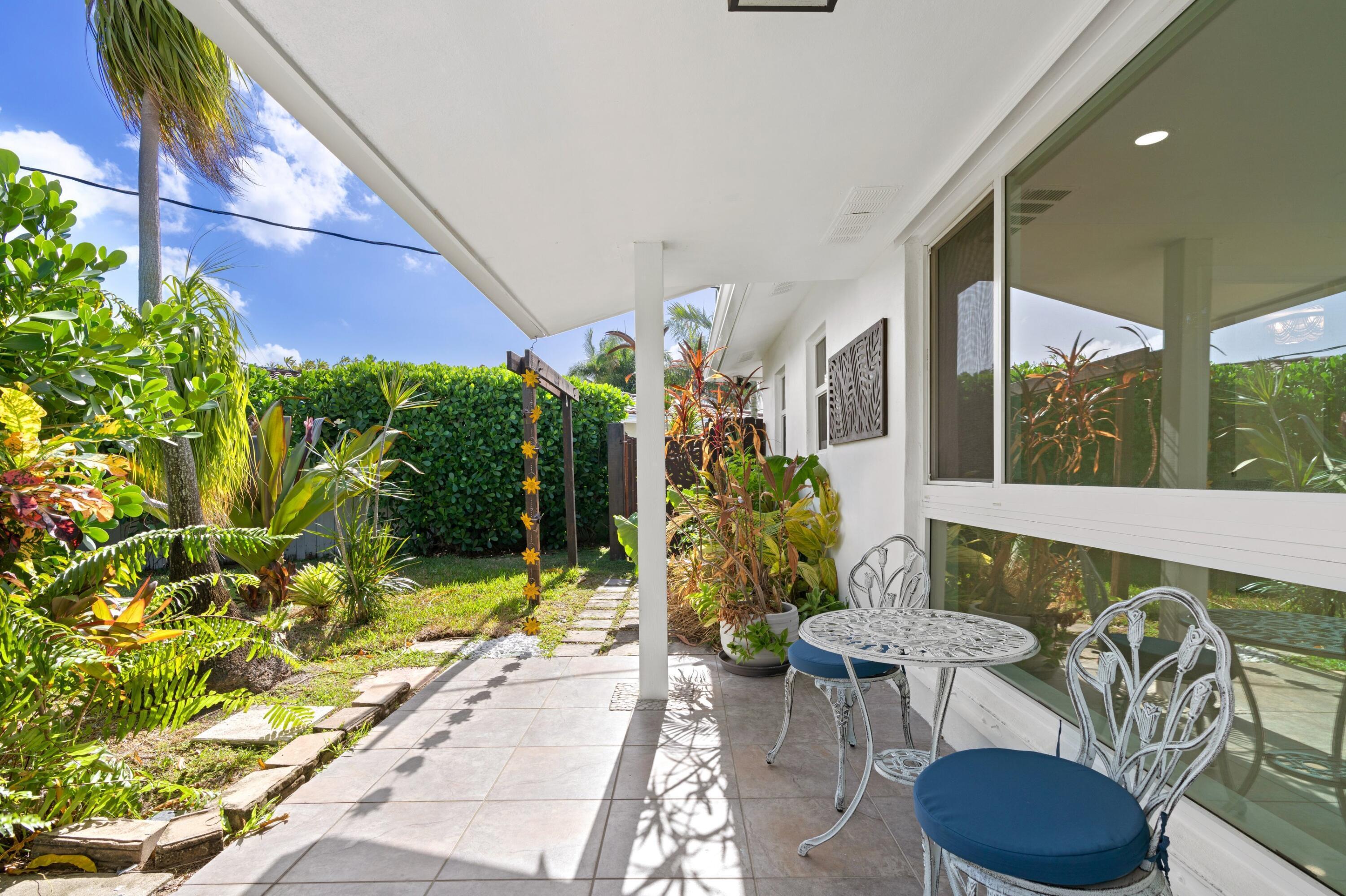 391 SE 7th Pompano Beach, FL 33060