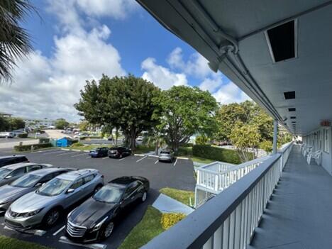 751 Pine #104