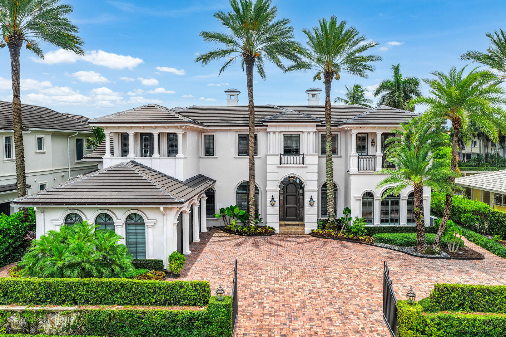 450 S Maya Palm