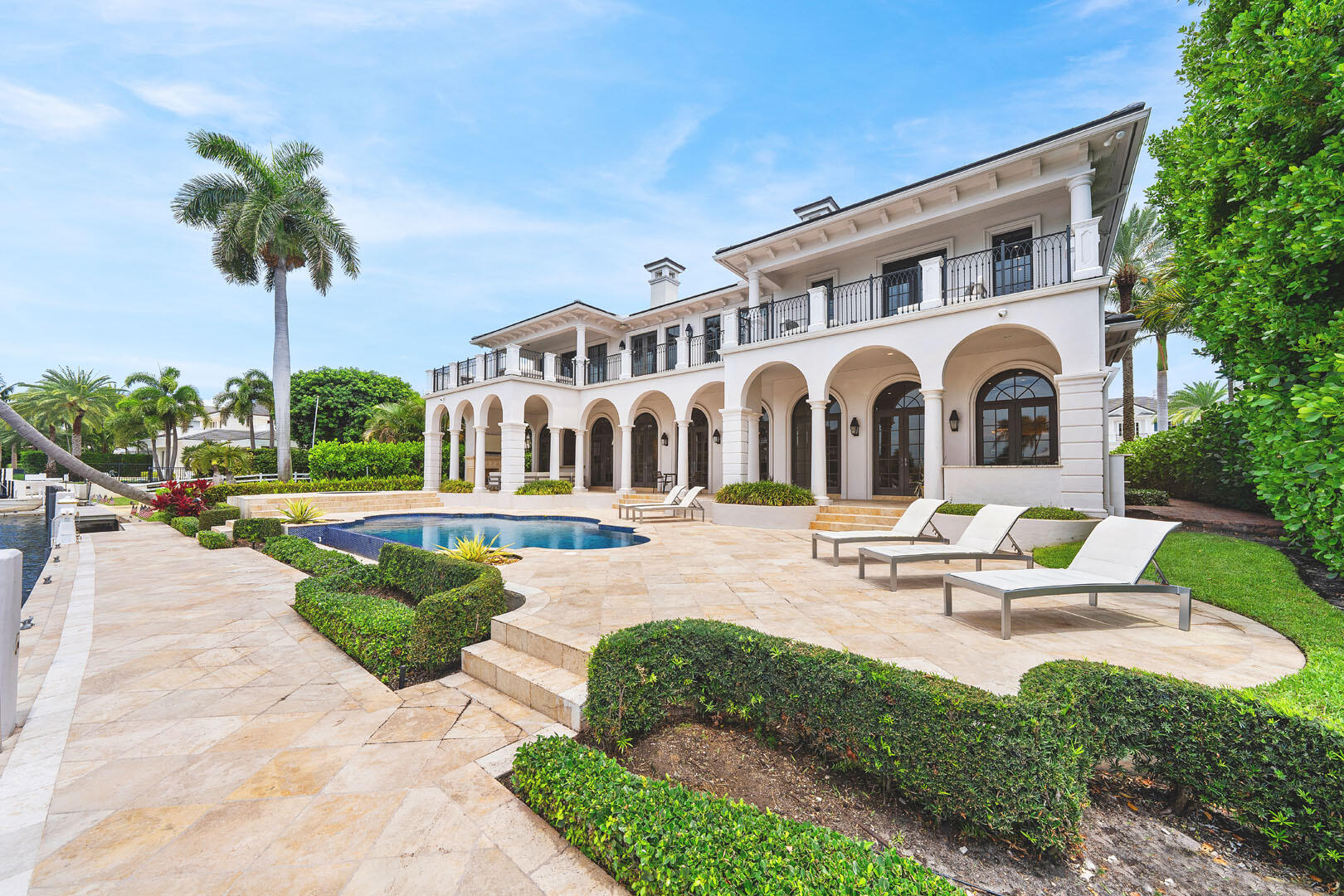 450 S Maya Palm Boca Raton, FL 33432