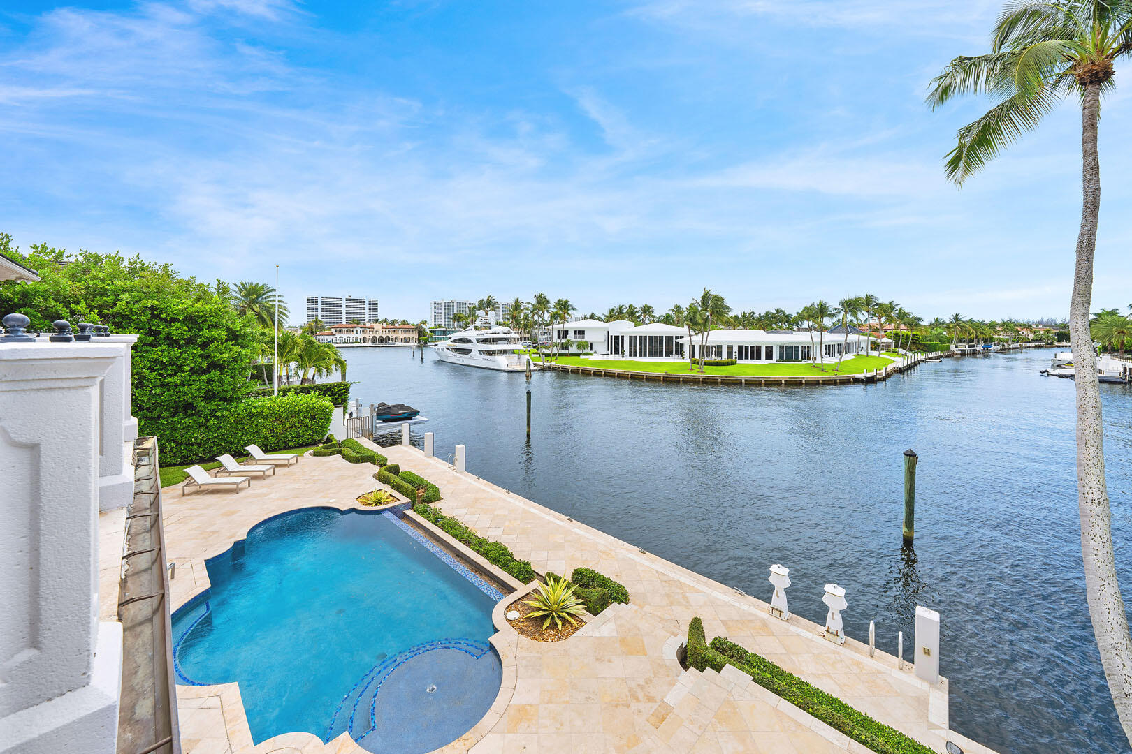 450 S Maya Palm Boca Raton, FL 33432