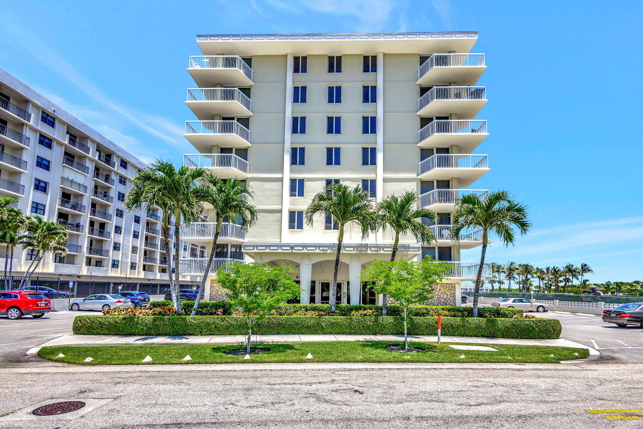 125 S Ocean #211