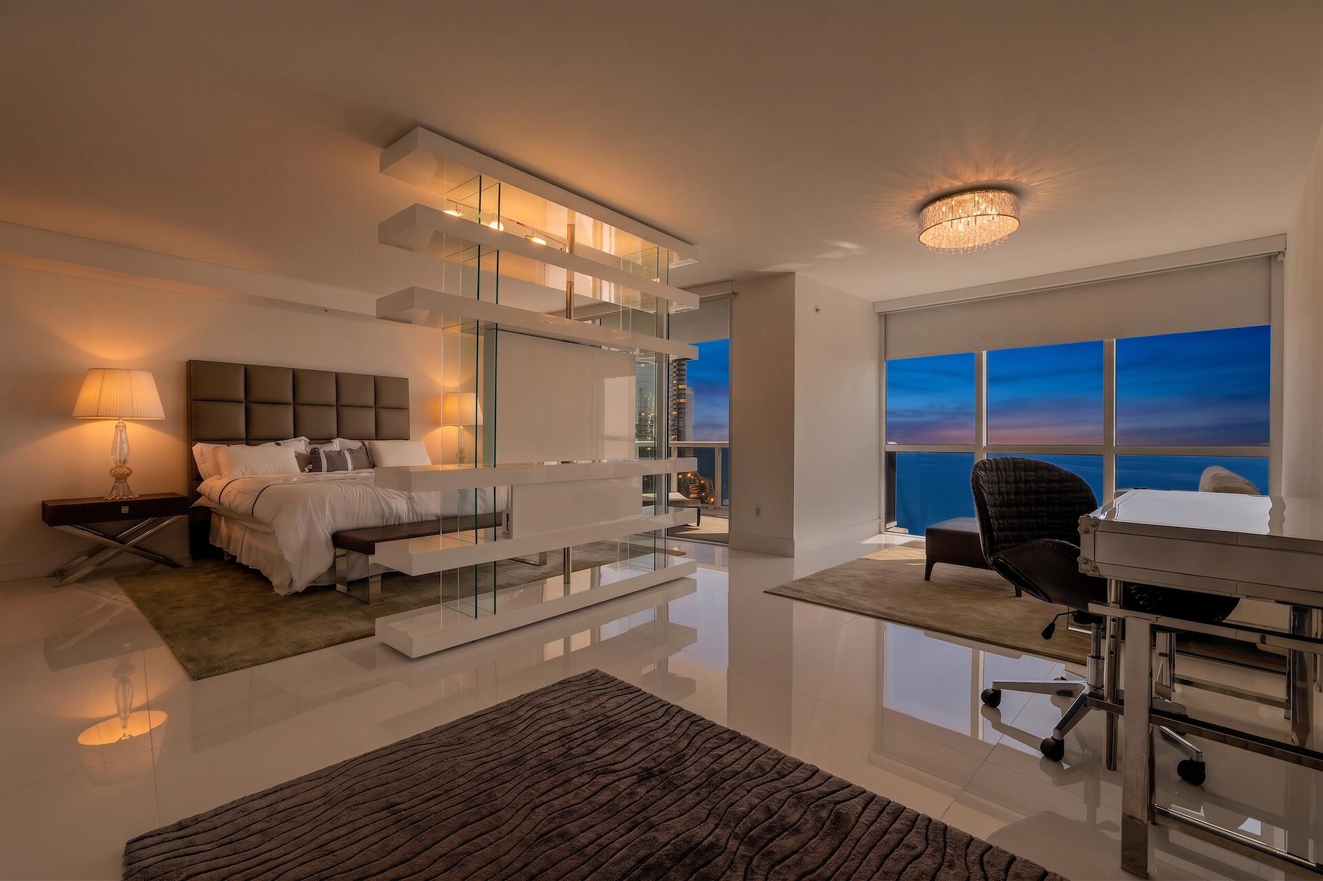 18201 Collins #PH 5109 Sunny Isles Beach, FL 33160