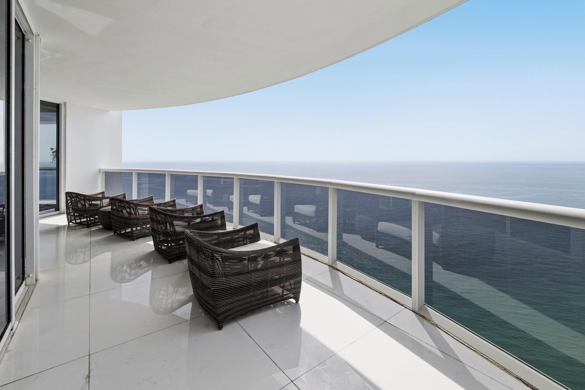 18201 Collins #PH 5109 Sunny Isles Beach, FL 33160