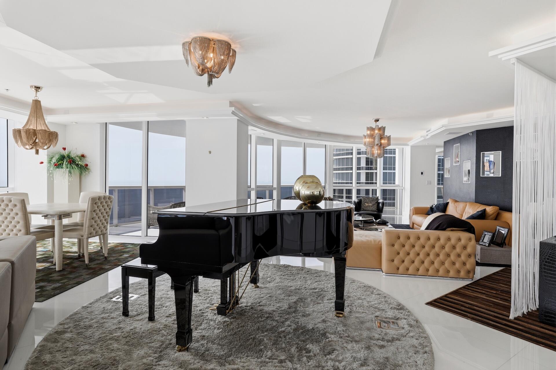 18201 Collins #PH 5109 Sunny Isles Beach, FL 33160