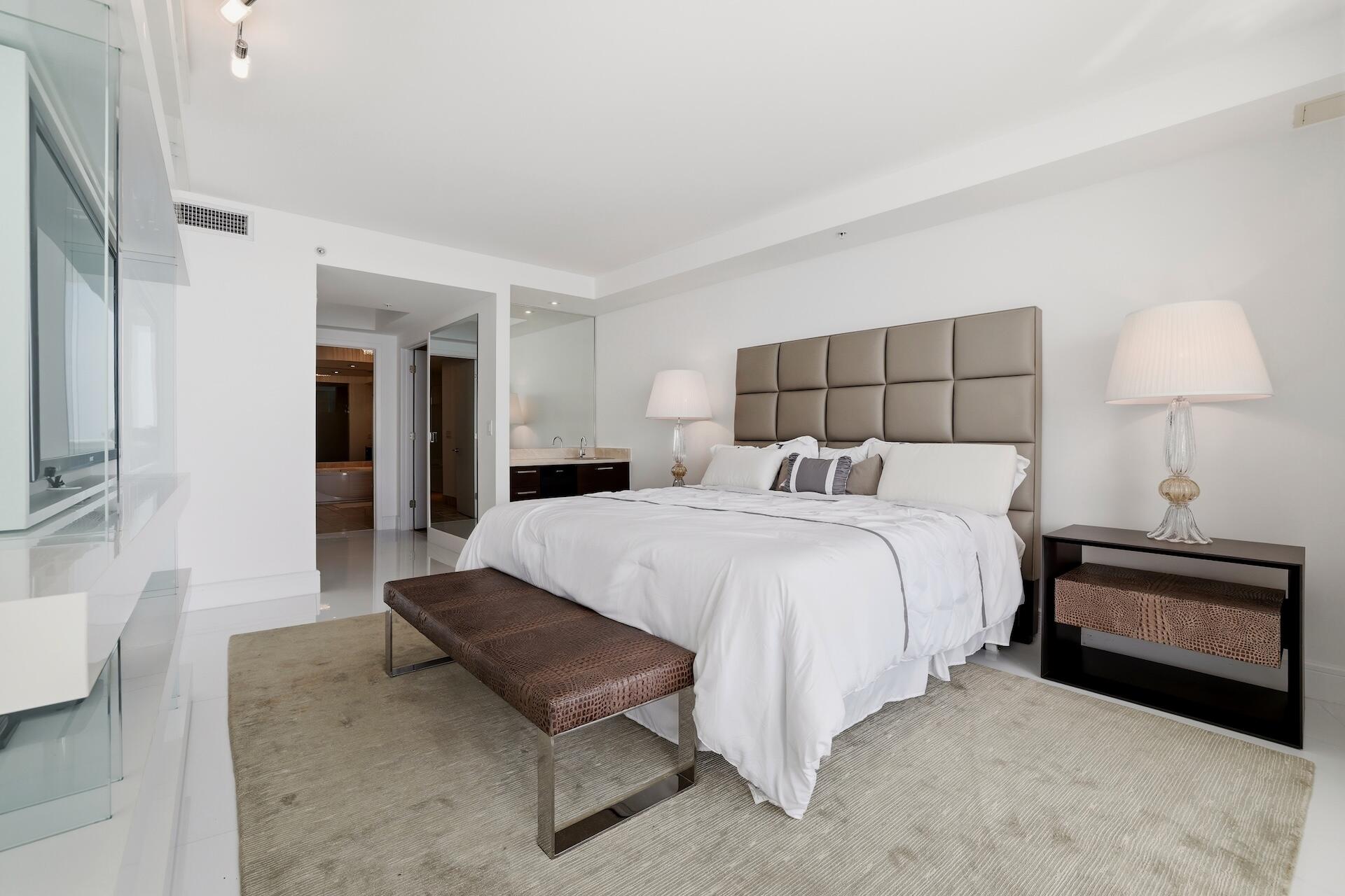 18201 Collins #PH 5109 Sunny Isles Beach, FL 33160