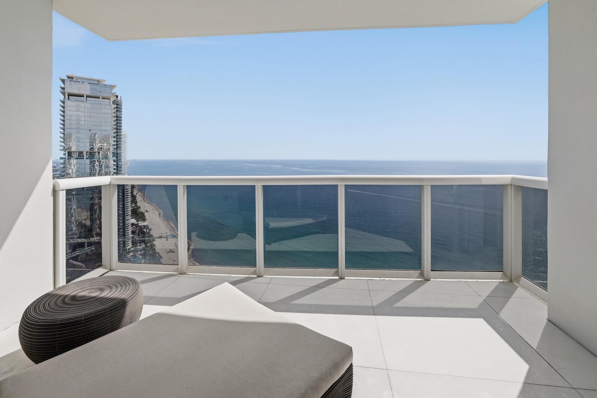 18201 Collins #PH 5109 Sunny Isles Beach, FL 33160