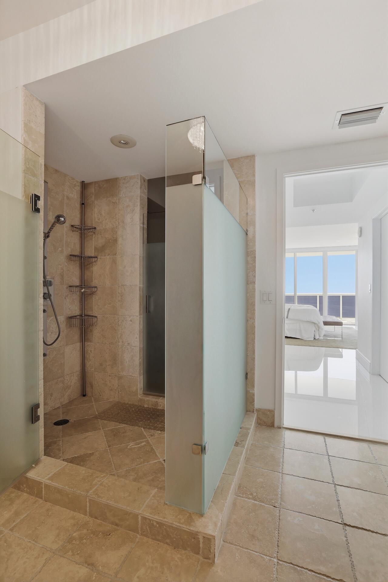 18201 Collins #PH 5109 Sunny Isles Beach, FL 33160
