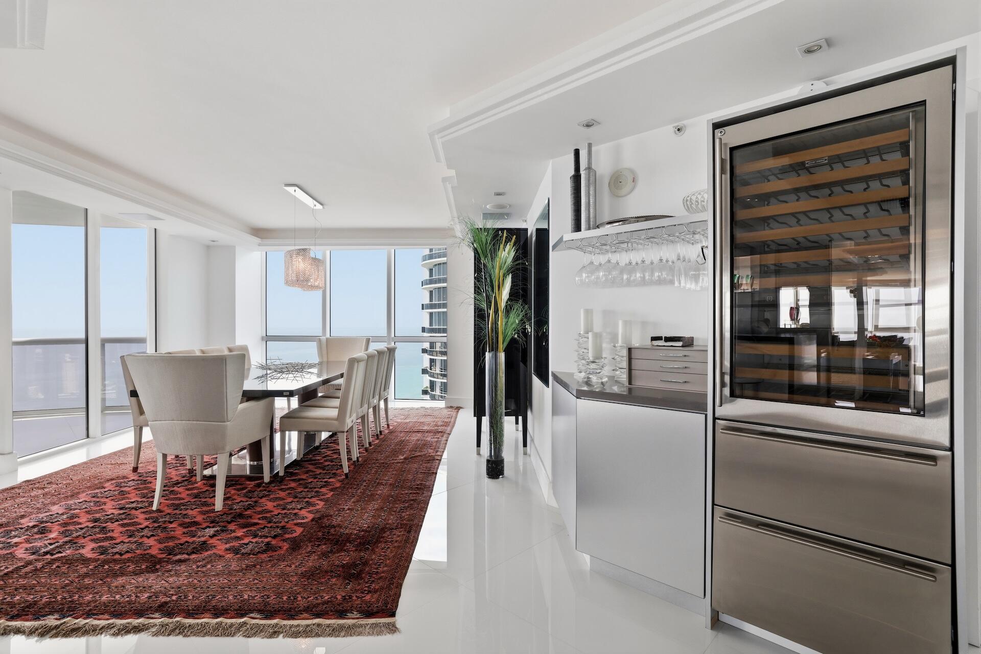 18201 Collins #PH 5109 Sunny Isles Beach, FL 33160