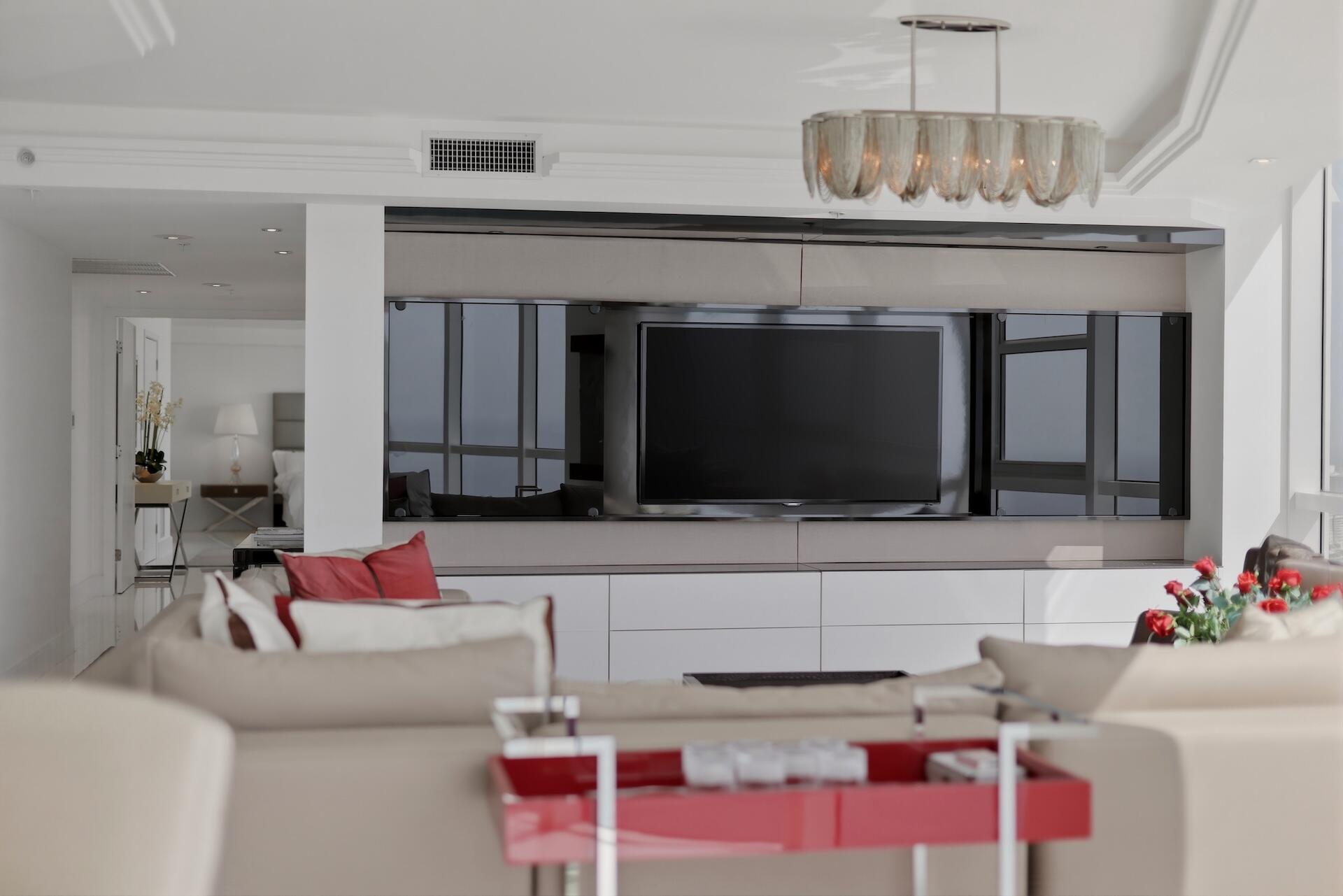 18201 Collins #PH 5109 Sunny Isles Beach, FL 33160