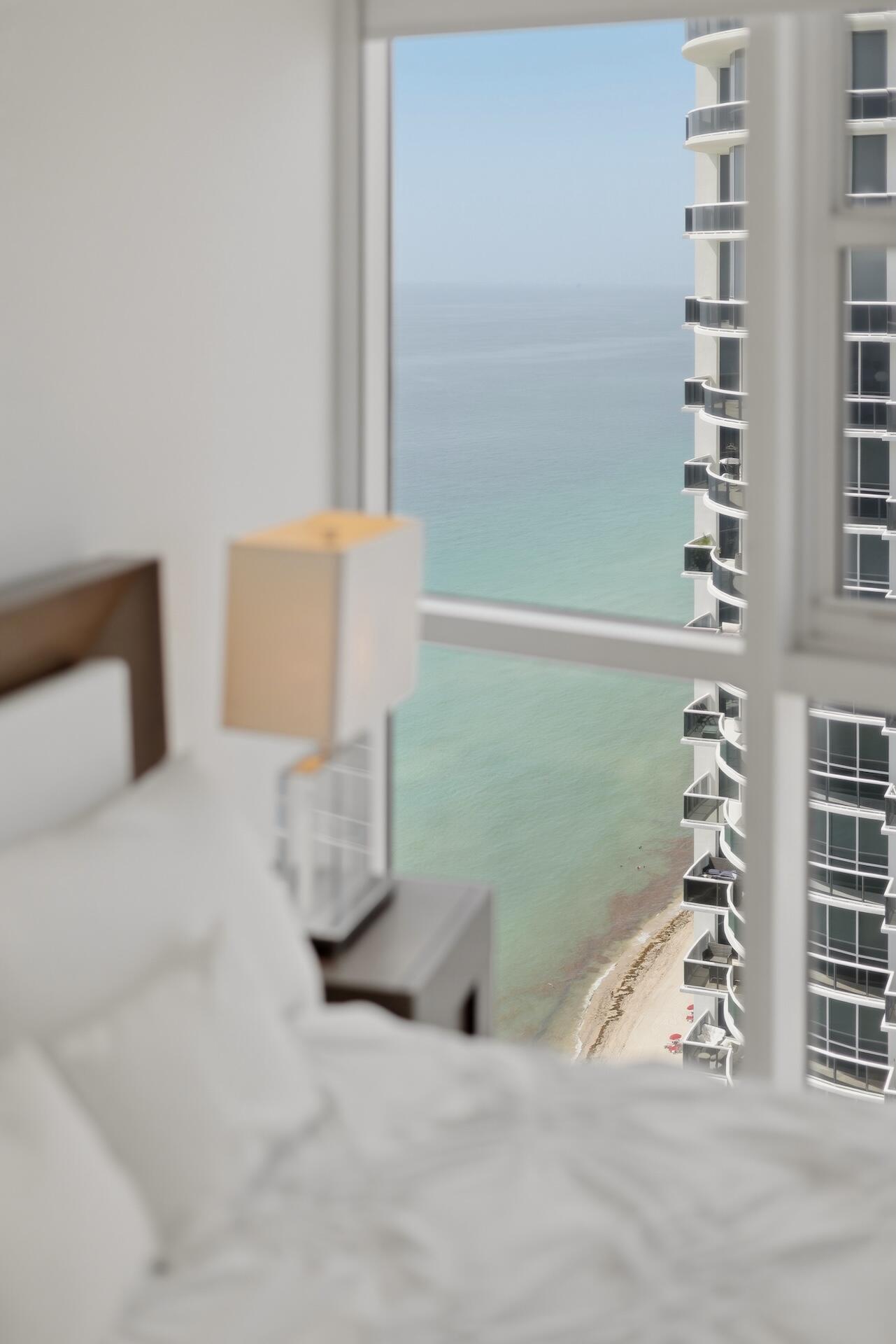 18201 Collins #PH 5109 Sunny Isles Beach, FL 33160