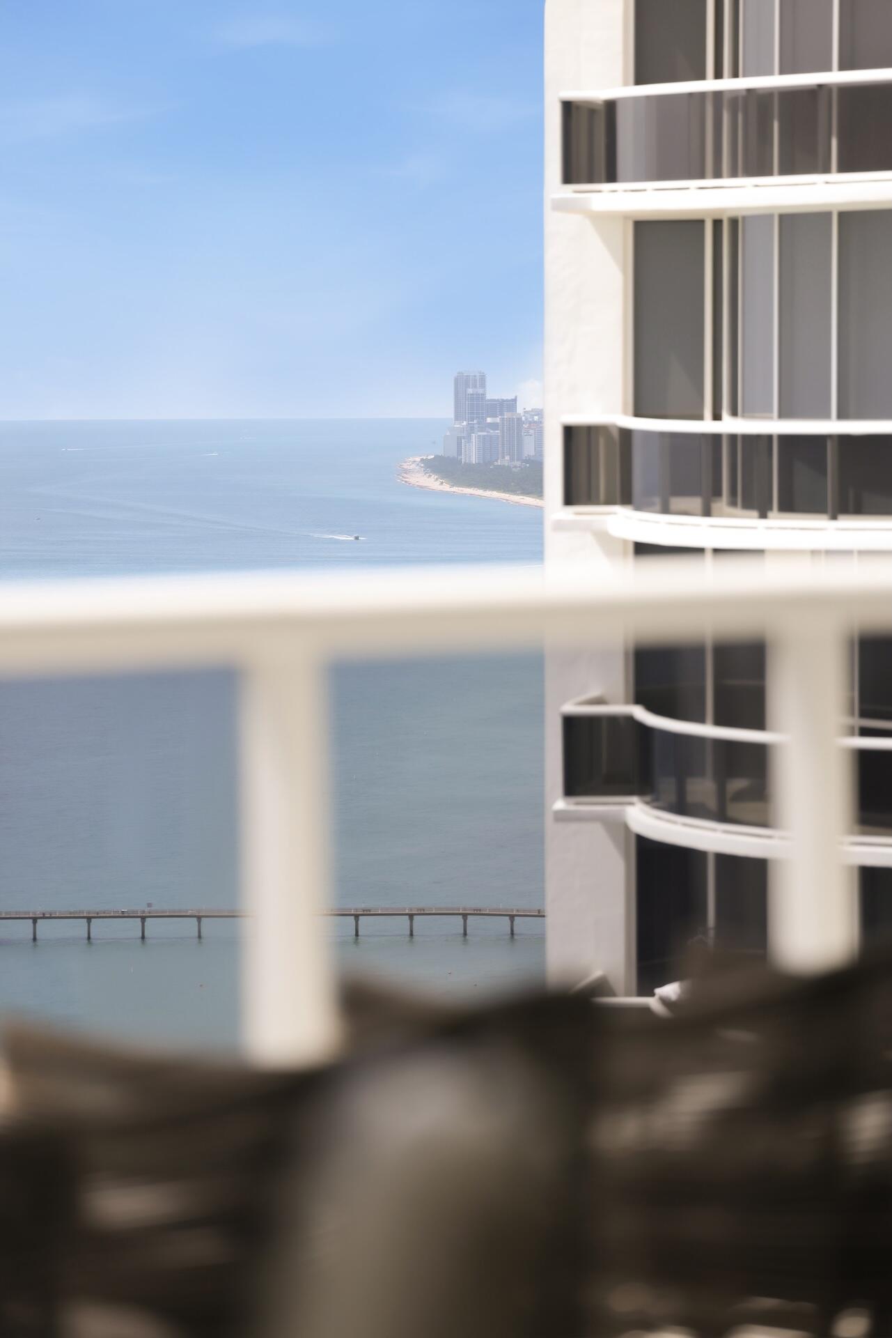 18201 Collins #PH 5109 Sunny Isles Beach, FL 33160