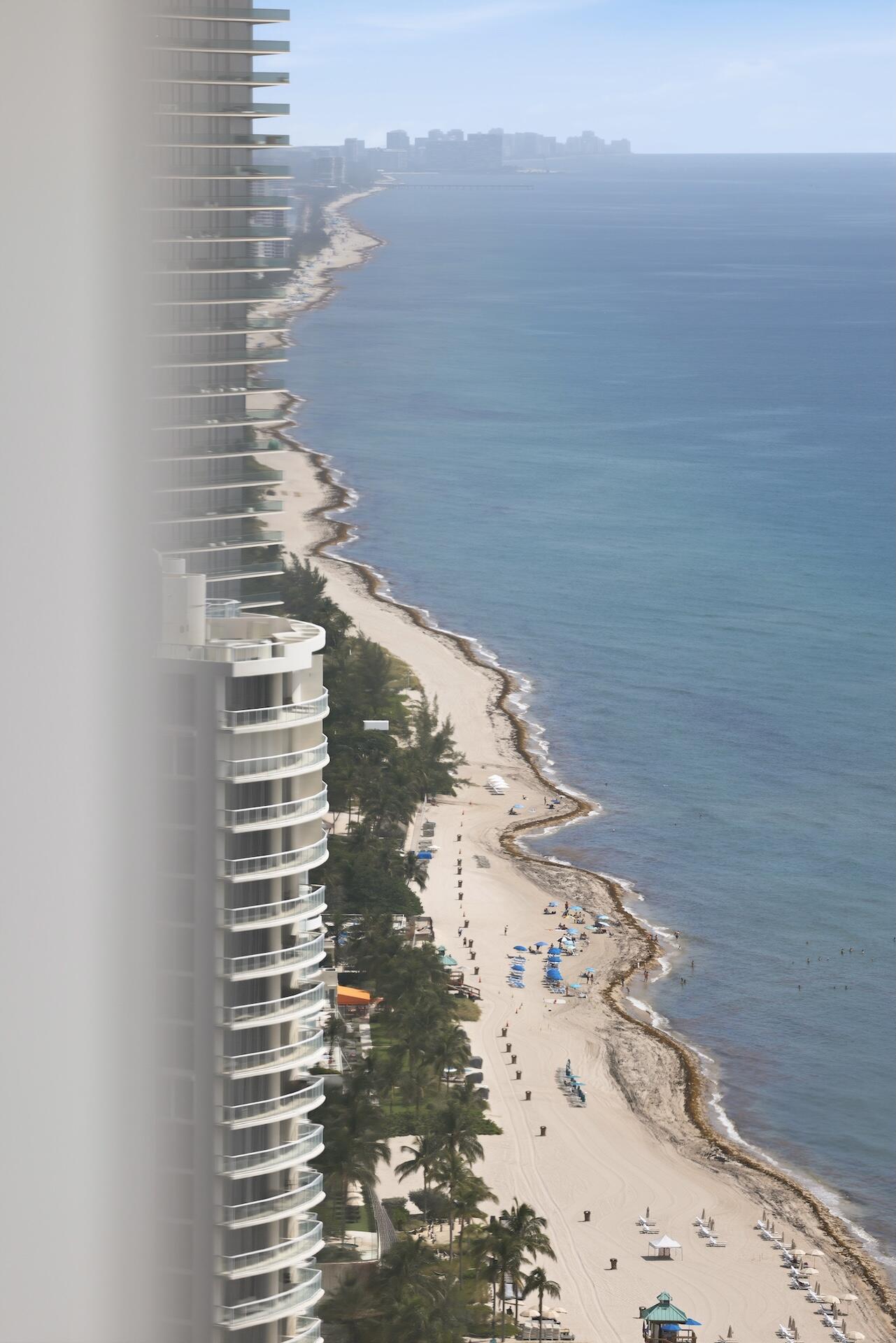 18201 Collins #PH 5109 Sunny Isles Beach, FL 33160