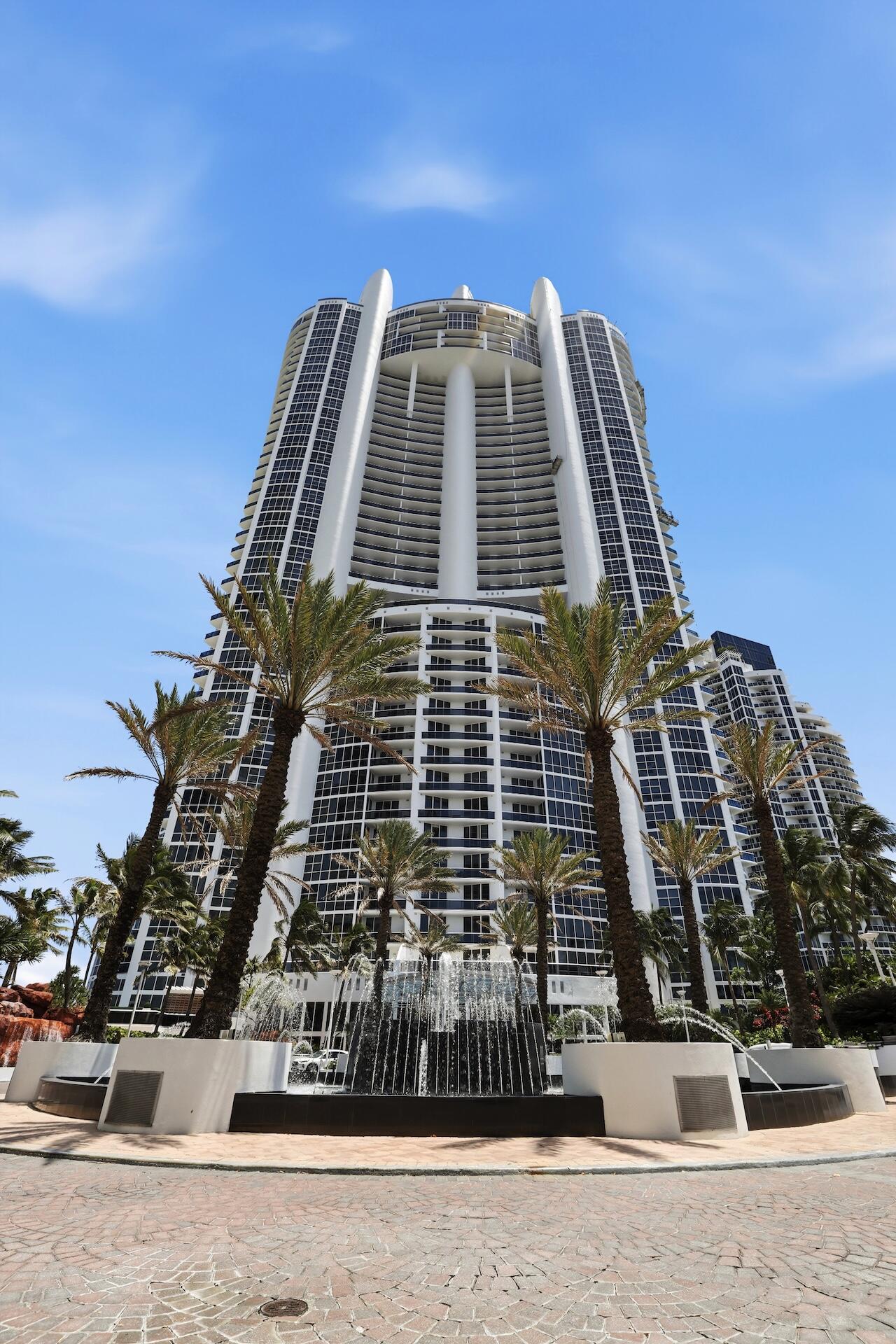 18201 Collins #PH 5109 Sunny Isles Beach, FL 33160