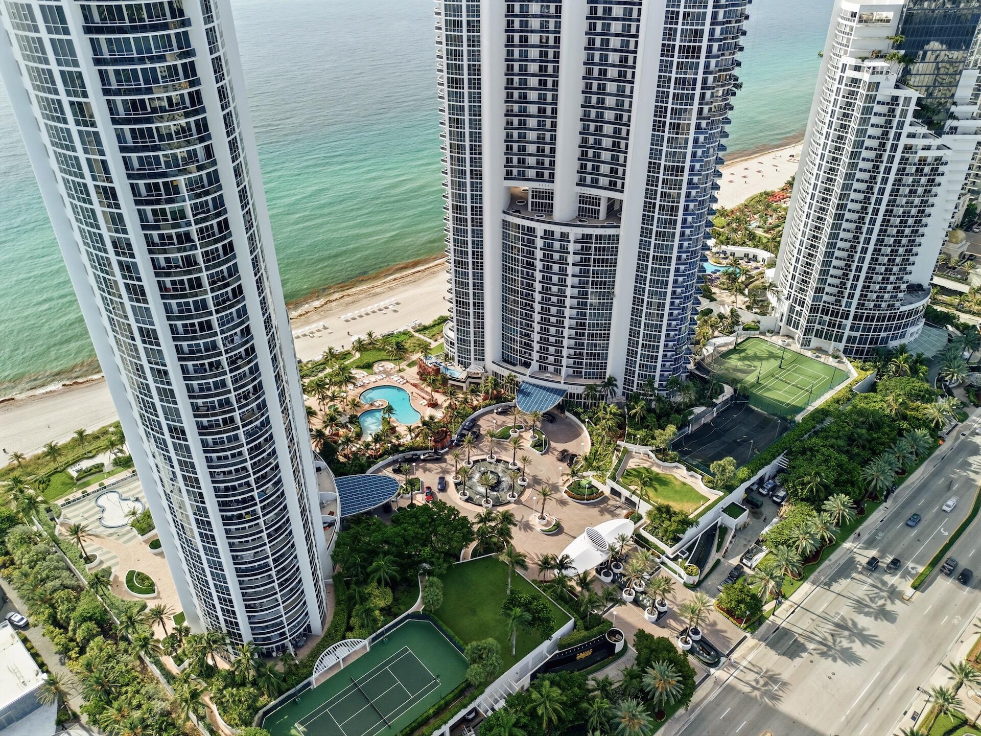 18201 Collins #PH 5109 Sunny Isles Beach, FL 33160