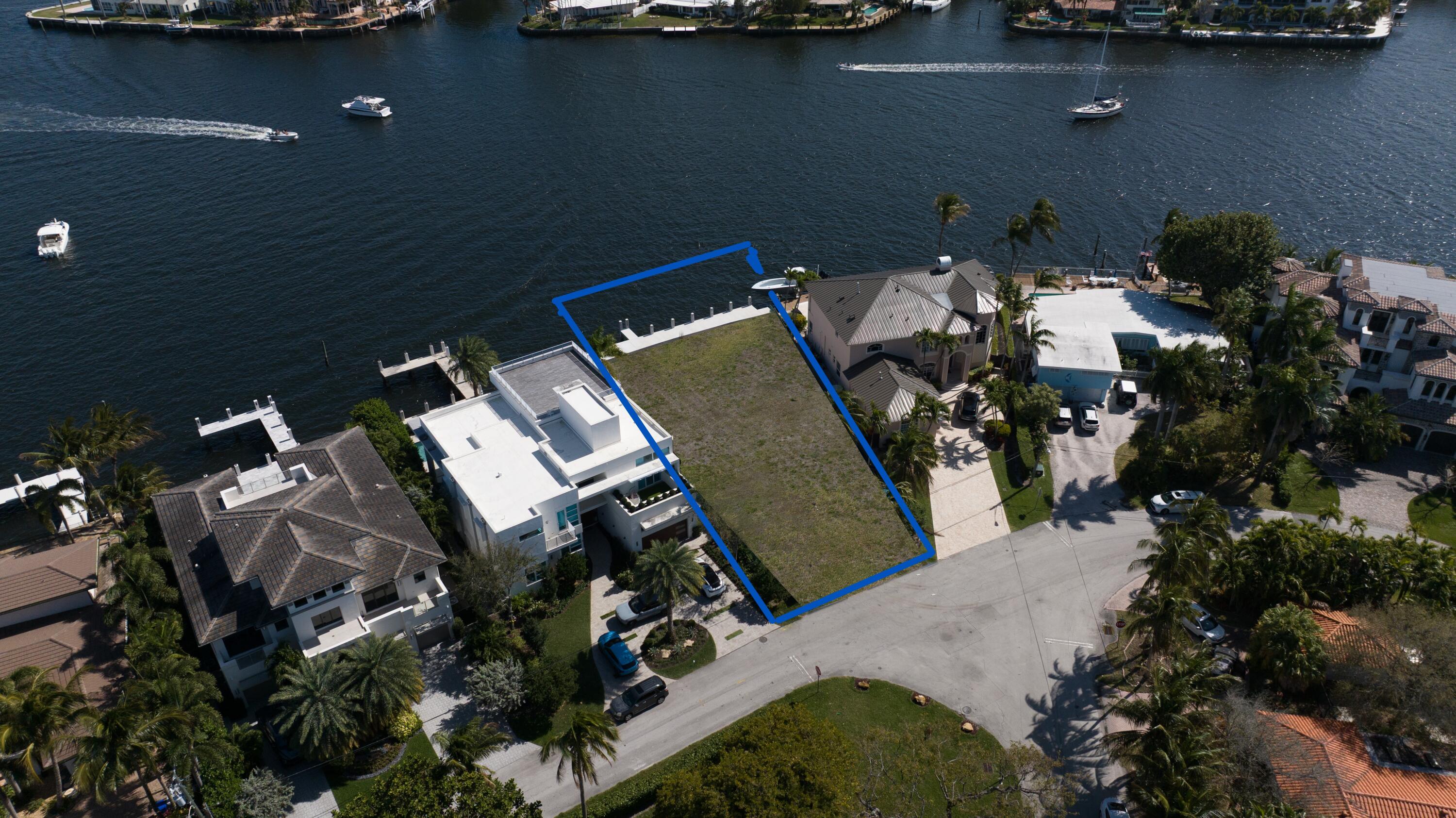 2520 SE 7th Dr
