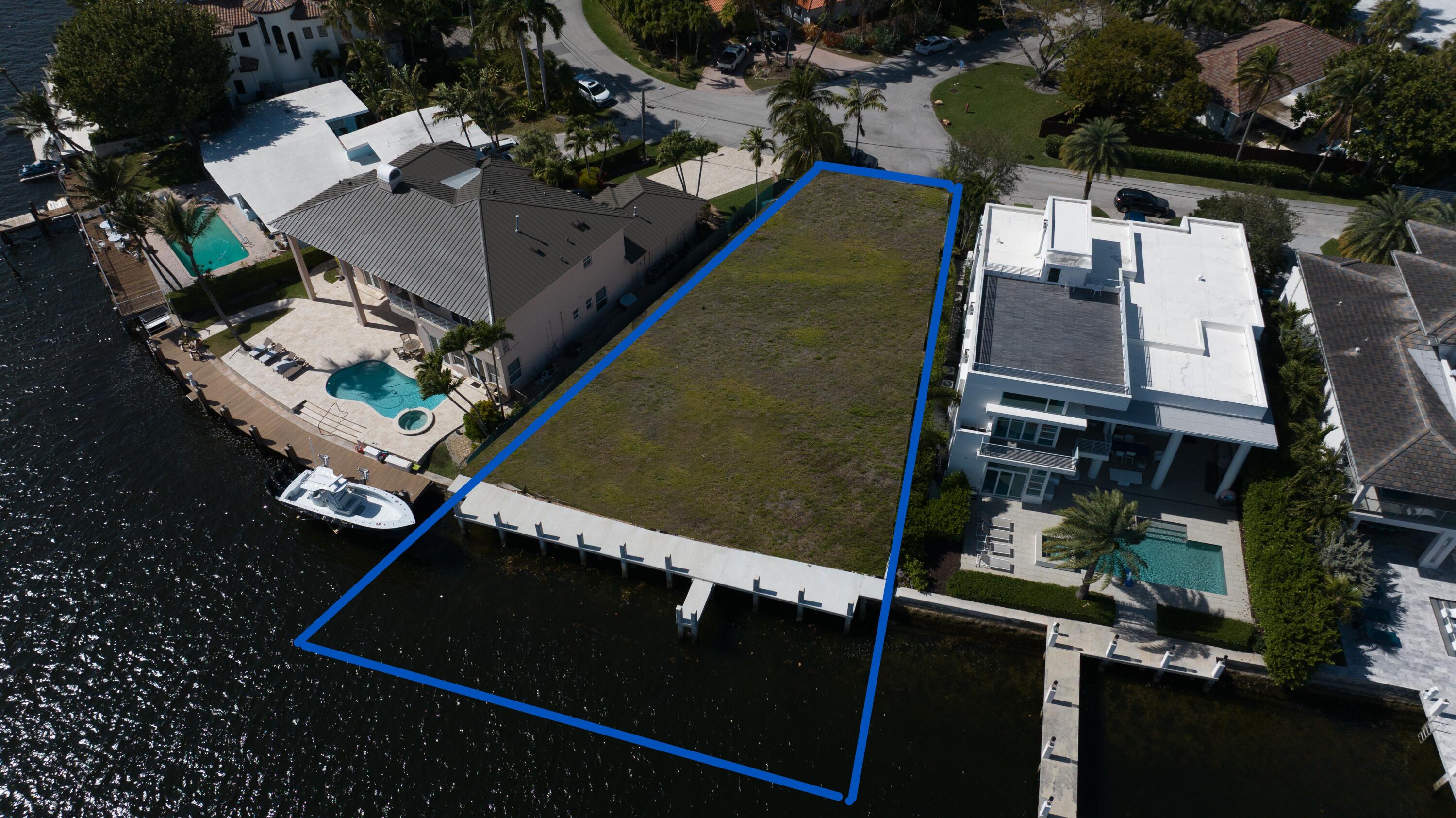 2520 SE 7th Dr Pompano Beach, FL 33062