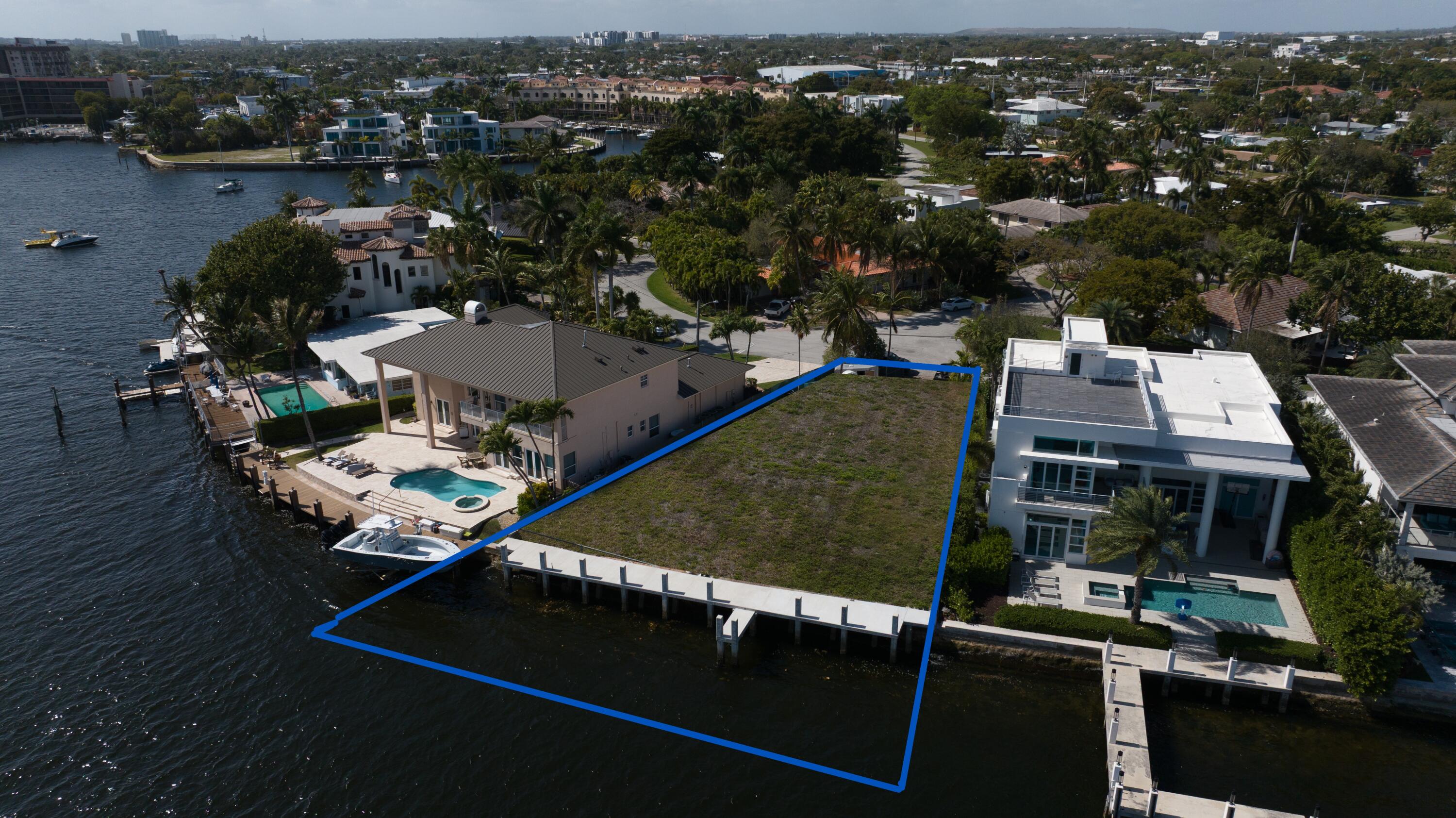2520 SE 7th Dr Pompano Beach, FL 33062