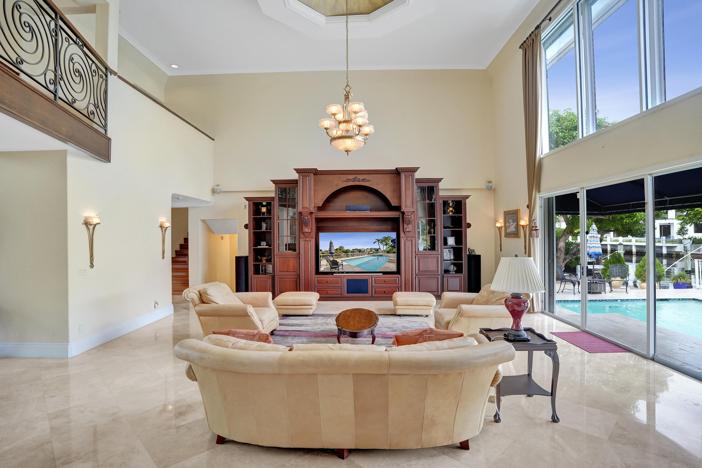 2875 NE 25th Ct Fort Lauderdale, FL 33305