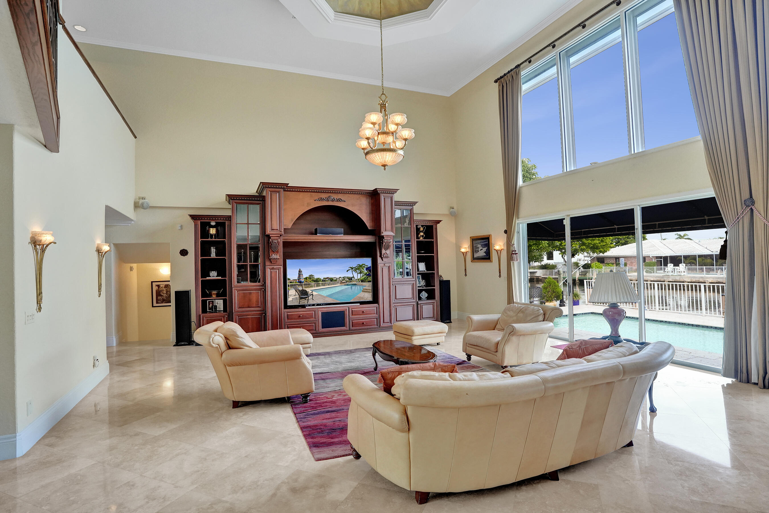 2875 NE 25th Ct Fort Lauderdale, FL 33305