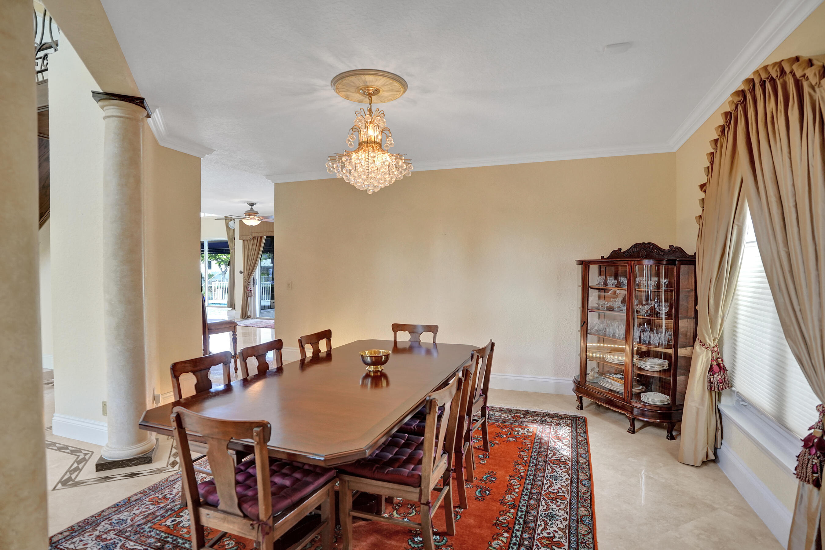 2875 NE 25th Ct Fort Lauderdale, FL 33305
