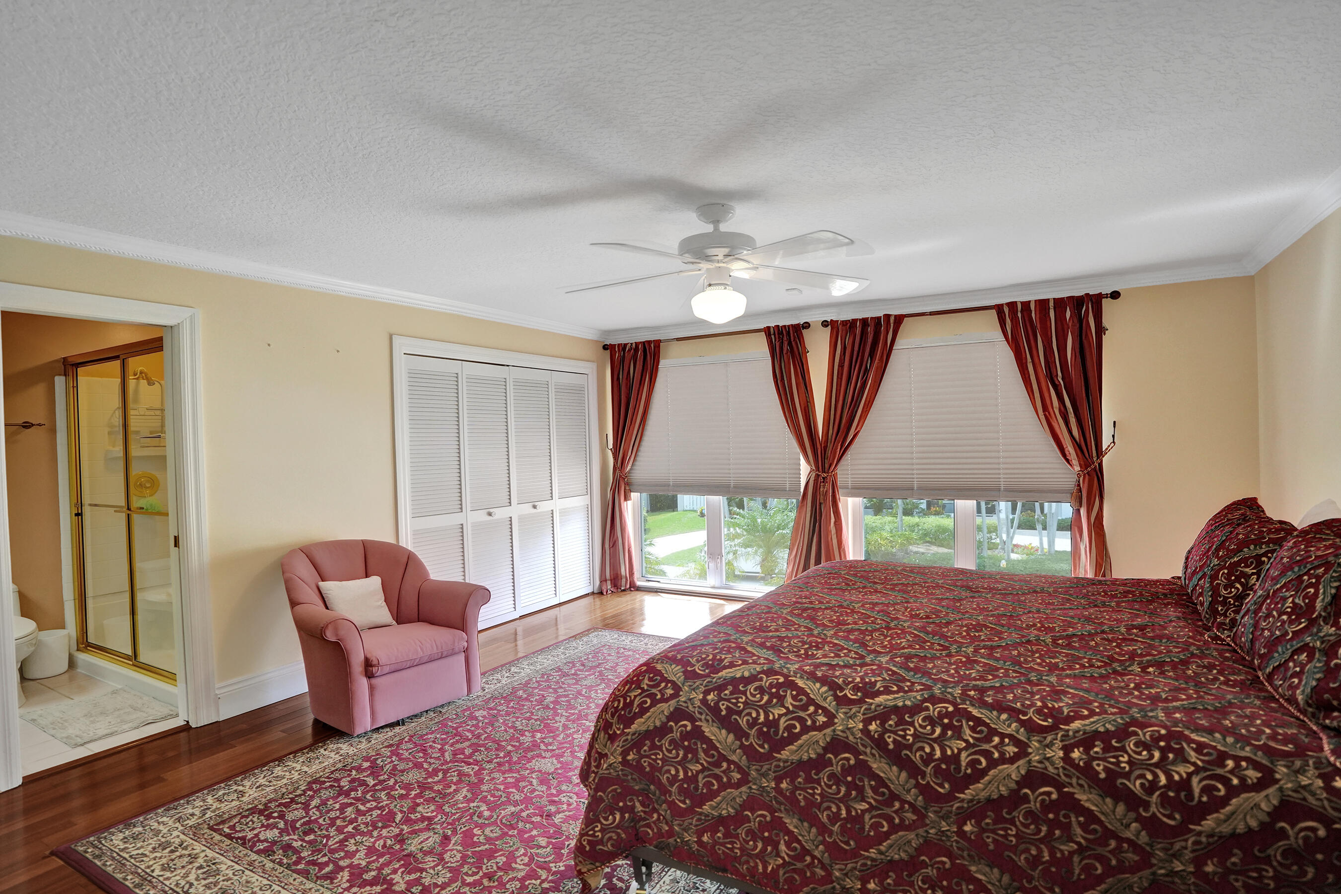 2875 NE 25th Ct Fort Lauderdale, FL 33305