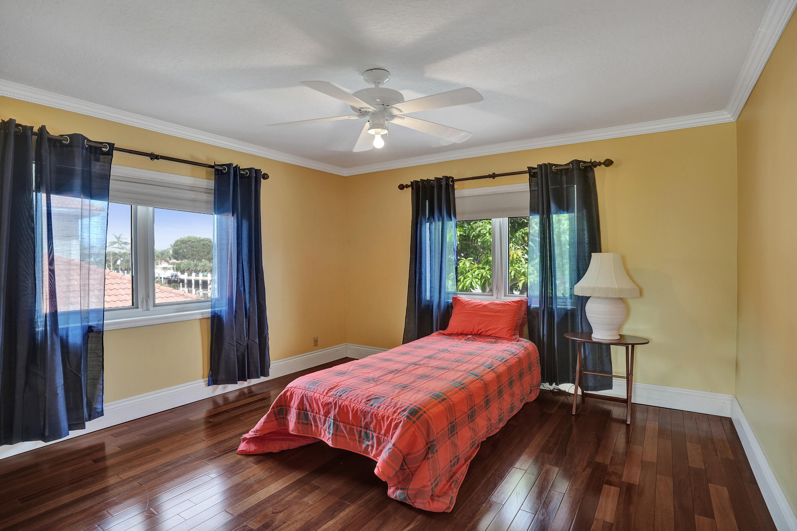 2875 NE 25th Ct Fort Lauderdale, FL 33305