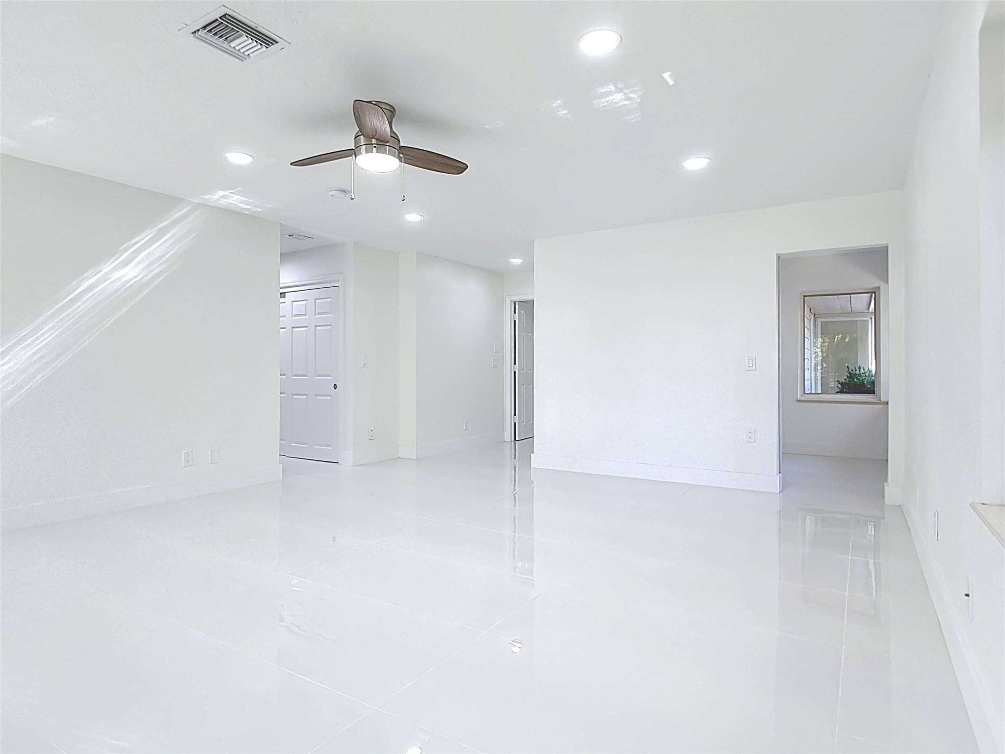 1200 Poitras Dr Vero Beach, FL 32963