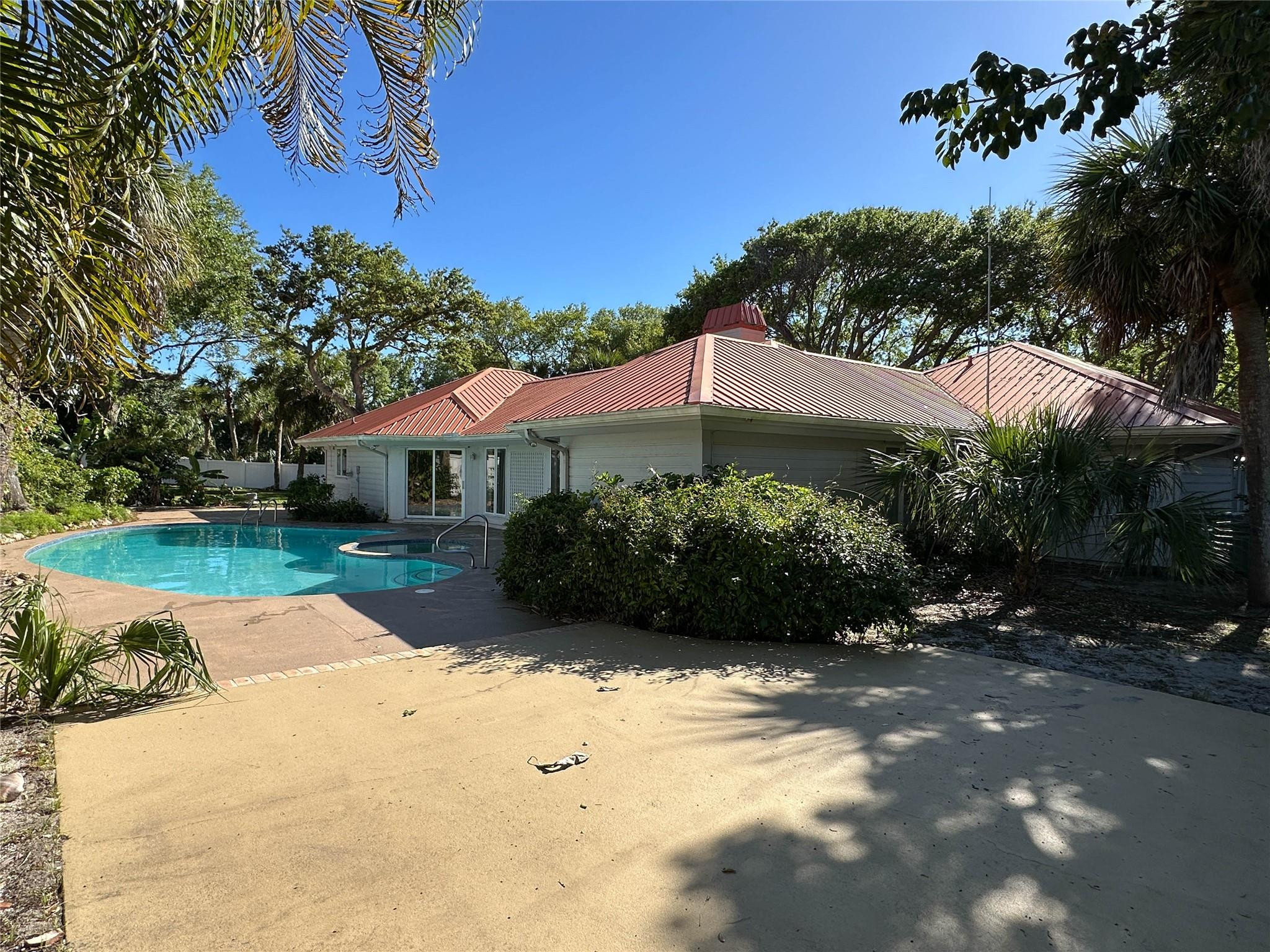 1200 Poitras Dr Vero Beach, FL 32963
