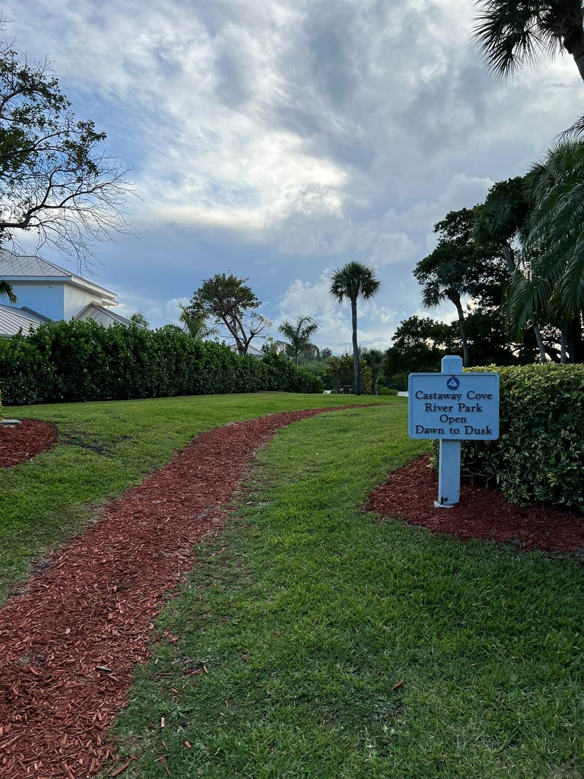 1200 Poitras Dr Vero Beach, FL 32963