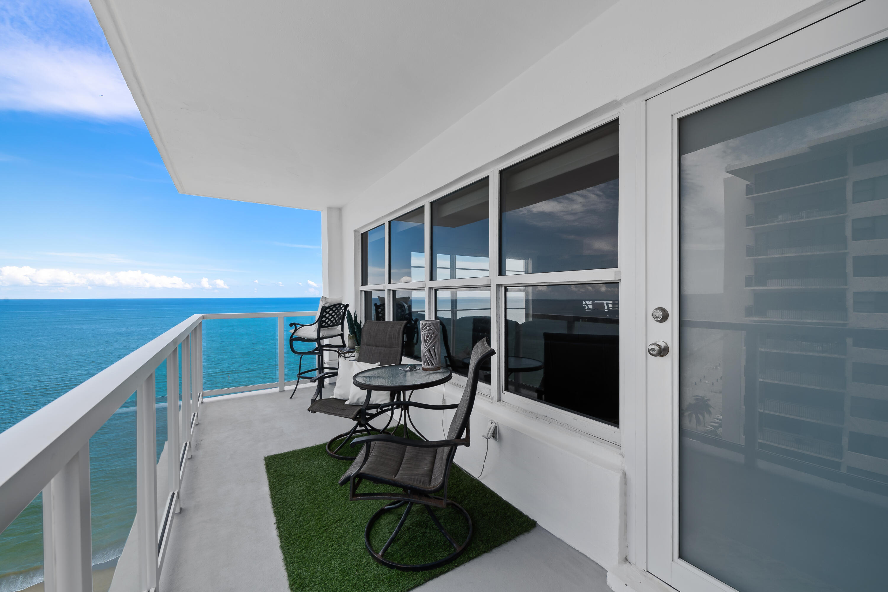 3750 Galt Ocean Dr #1211 Fort Lauderdale, FL 33308