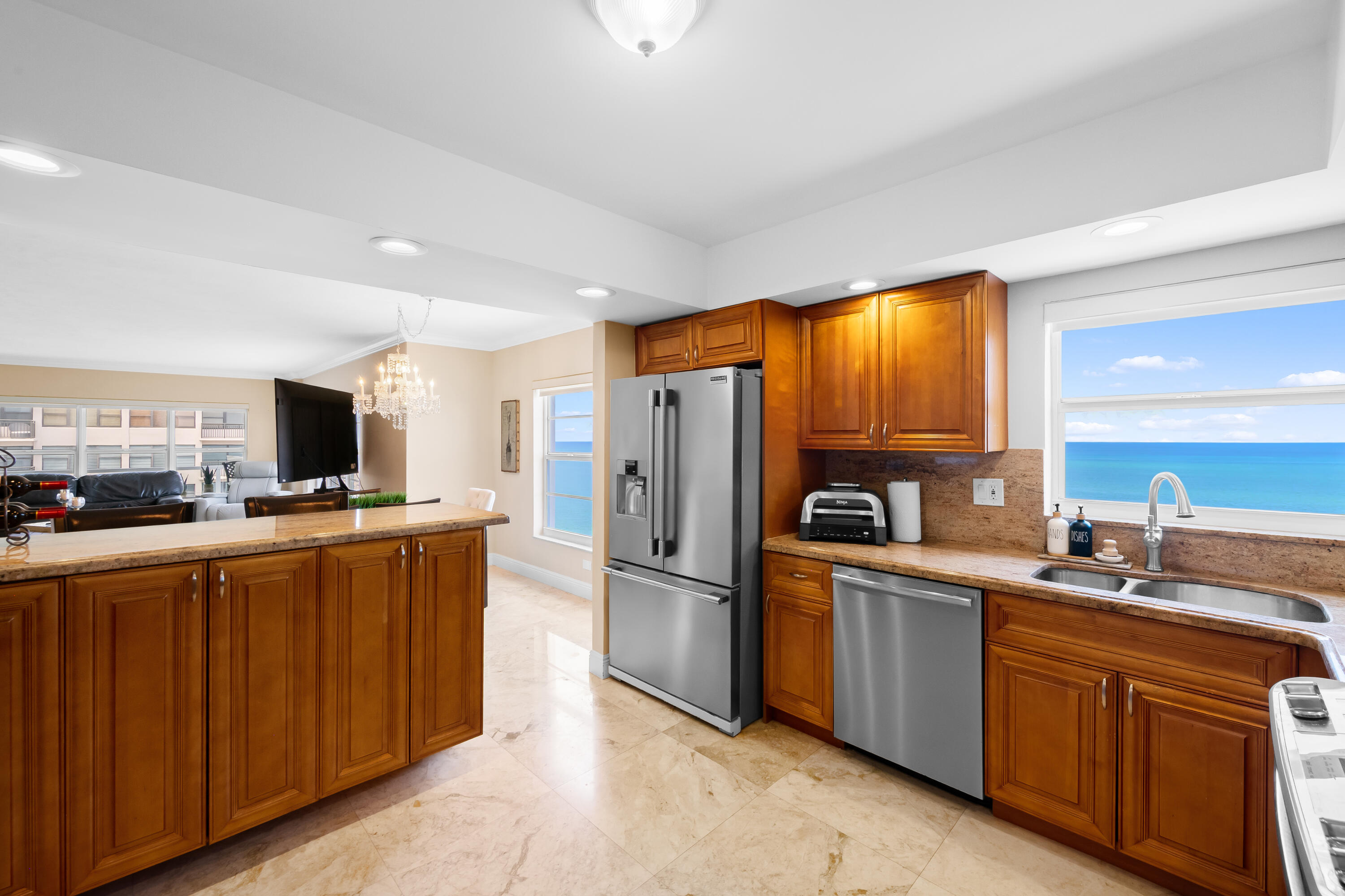 3750 Galt Ocean Dr #1211 Fort Lauderdale, FL 33308