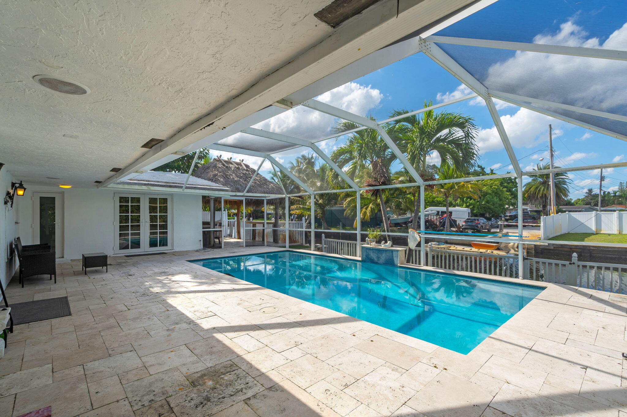 421 SW 18th St Pompano Beach, FL 33060