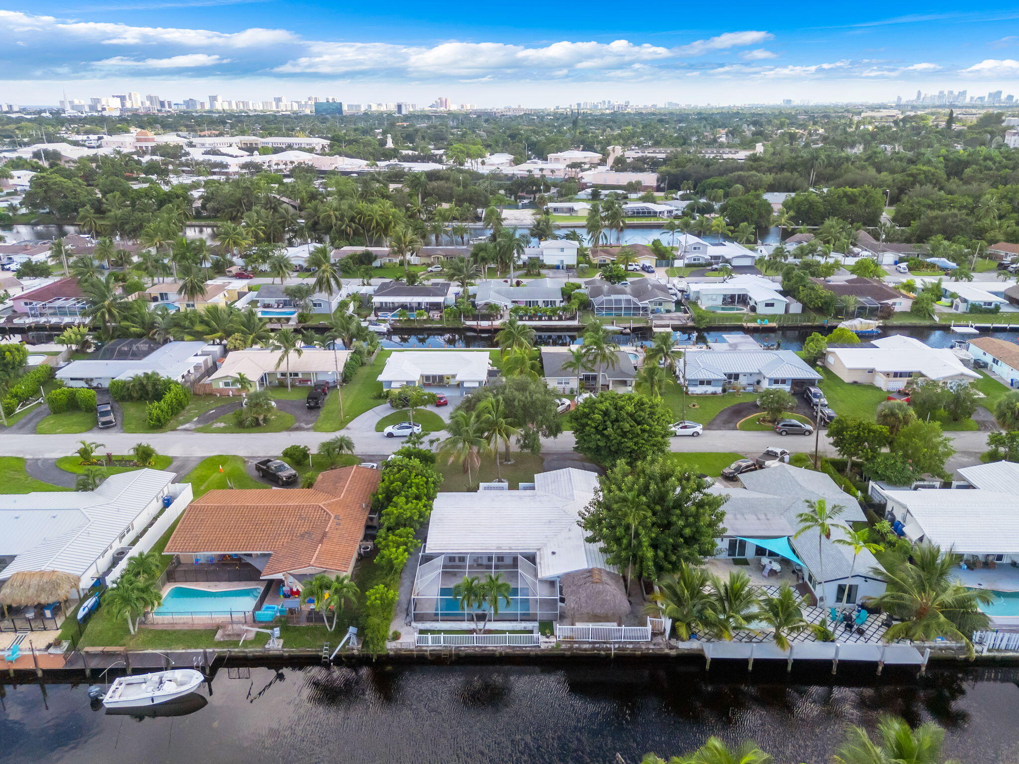 421 SW 18th St Pompano Beach, FL 33060