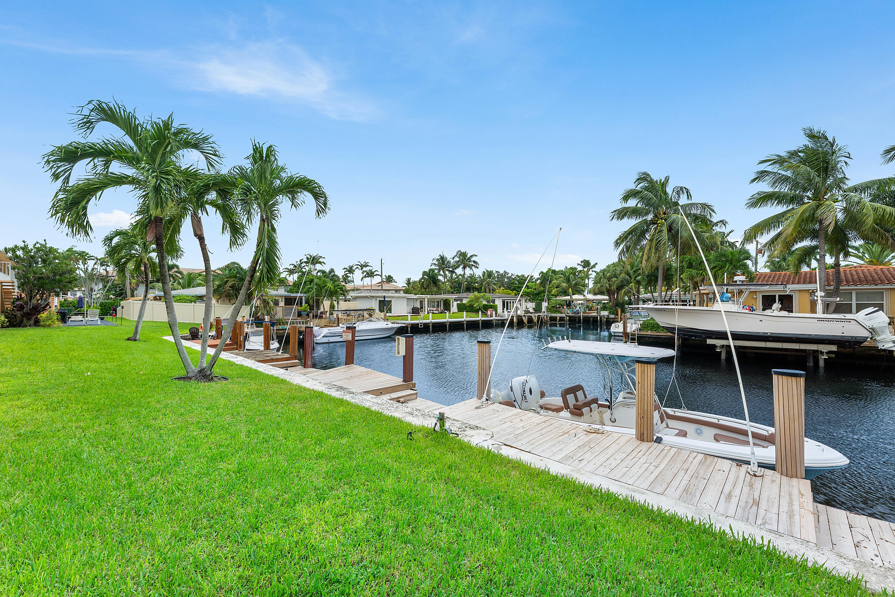 301 E Mcnab Rd #113