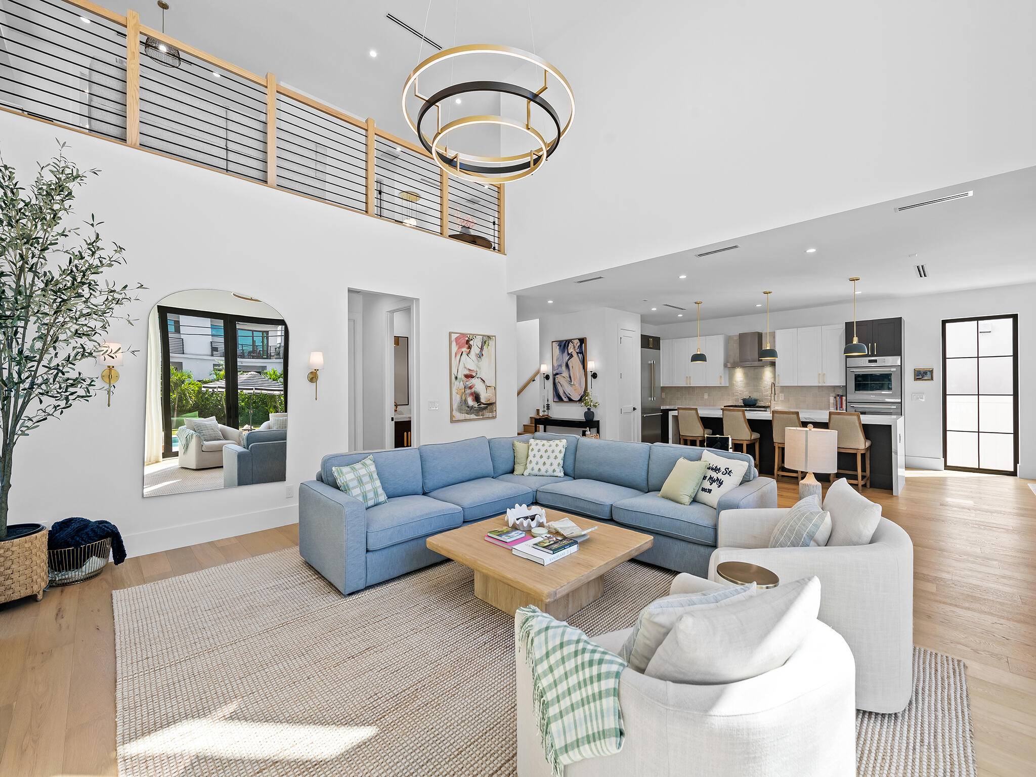 1317 NE 17th Ave