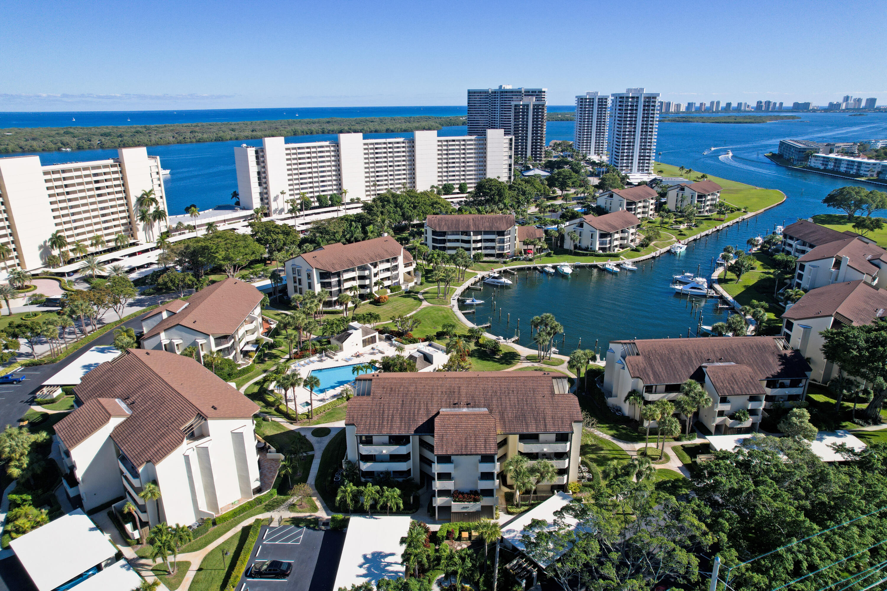 1132 Marine Way #E3L