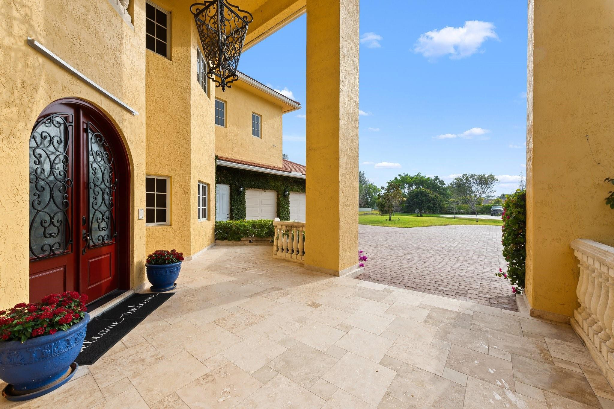 11621 SW 1st St Plantation, FL 33325