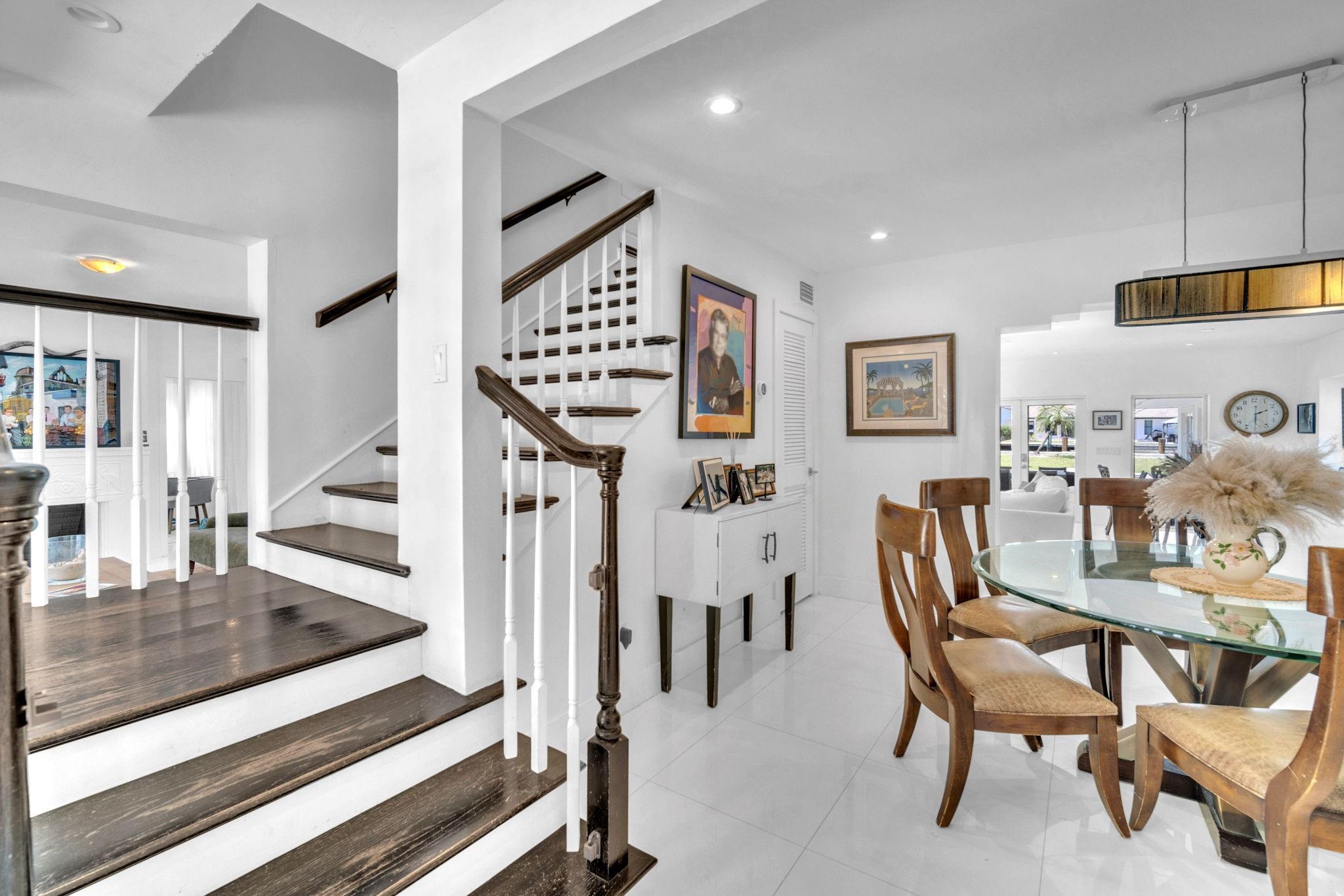 354 Golden Bch Dr Golden Beach, FL 33160